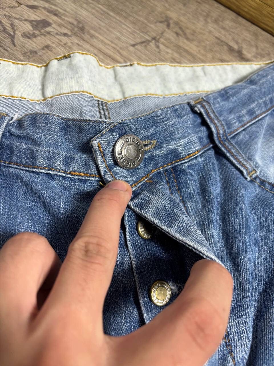 Diesel Vintage Diesel Baggy Thrashed Bootcut Denim jeans Size US 34 / EU 50 - 12 Thumbnail