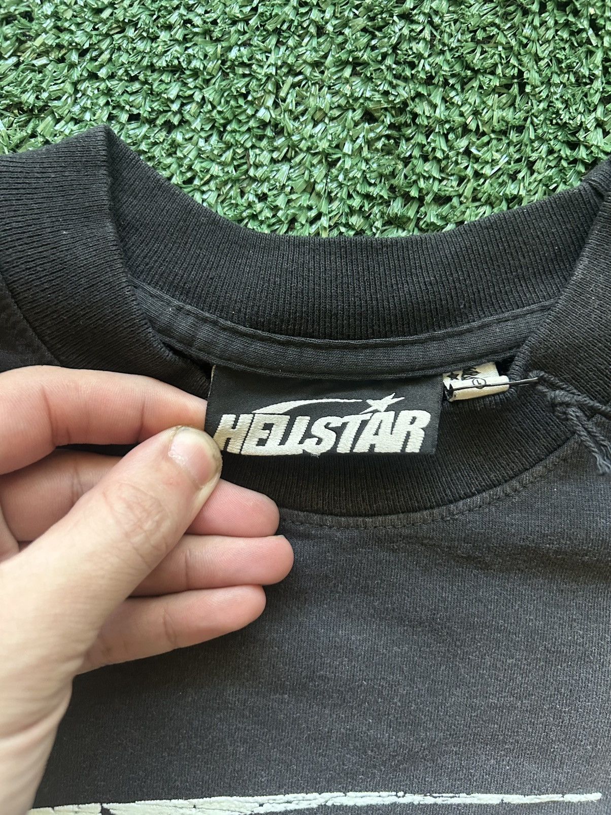 HELLSTAR HELLSTAR⭐️ CLASSIC LOGO GLOW IN THE DARK Sz L BNWT COMPLEX Size US L / EU 52-54 / 3 - 3 Thumbnail