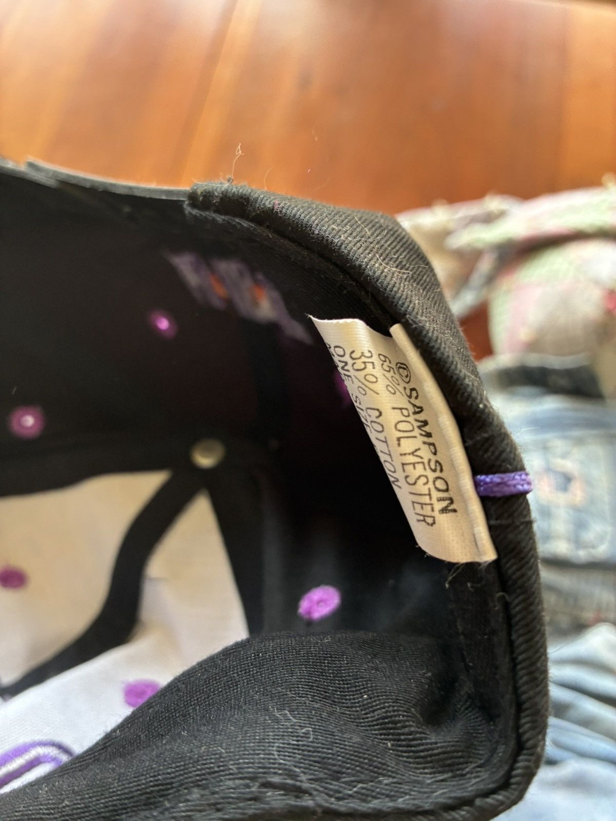 Vintage Vintage 90s London UK Air Jordan style hat Size ONE SIZE - 5 Thumbnail