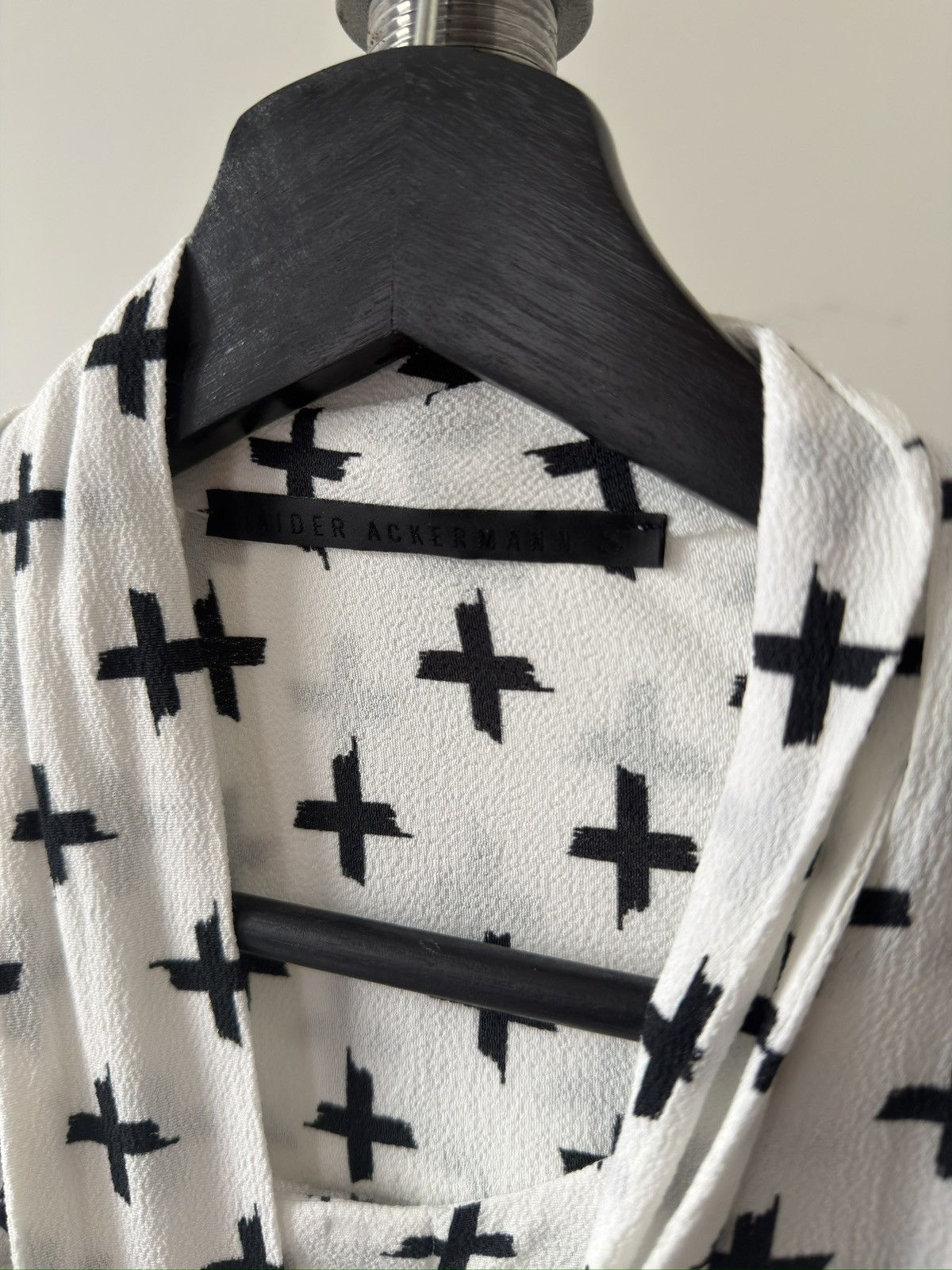 Haider Ackermann SS16 Cross-Print Tied-Neck Shirt Size US S / EU 44-46 / 1 - 4 Thumbnail