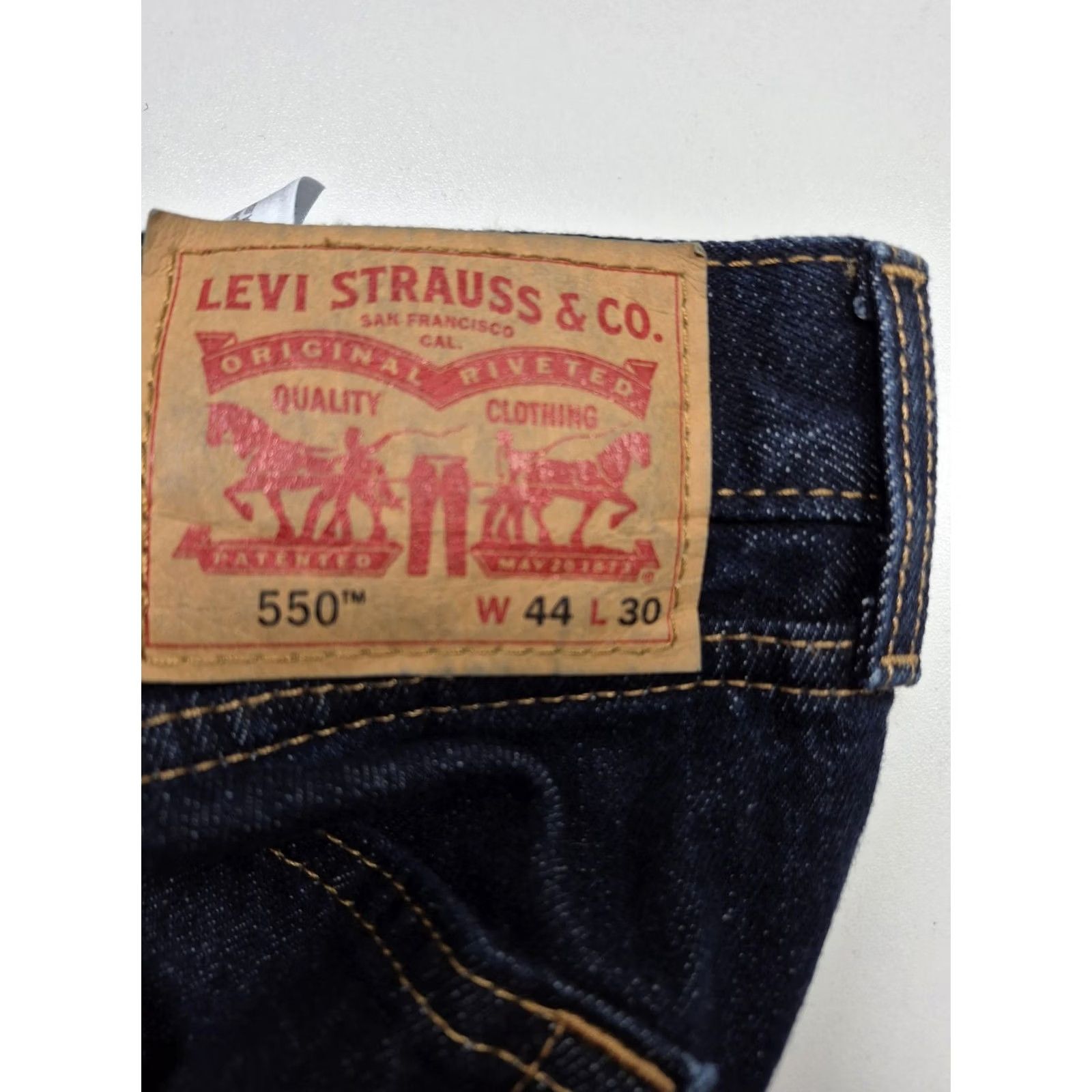 Levi's Levis 550 Relaxed Jeans Mens 44x30 Dark Blue Tapered Leg Denim Pants NWT Size US 44 / EU 60 - 4 Thumbnail