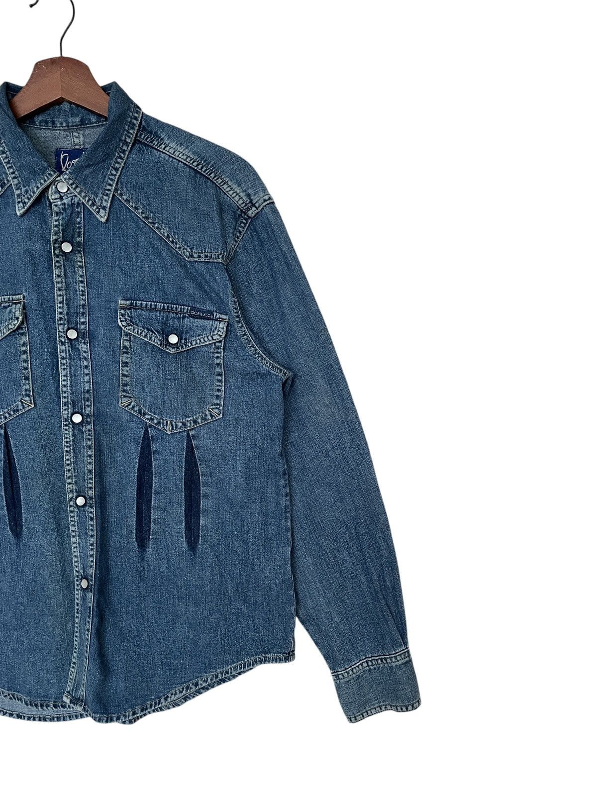 Japanese Brand × Vintage Vintage Japanese Brand Domingo Western Denim Shirt 2000s Size US L / EU 52-54 / 3 - 5 Thumbnail