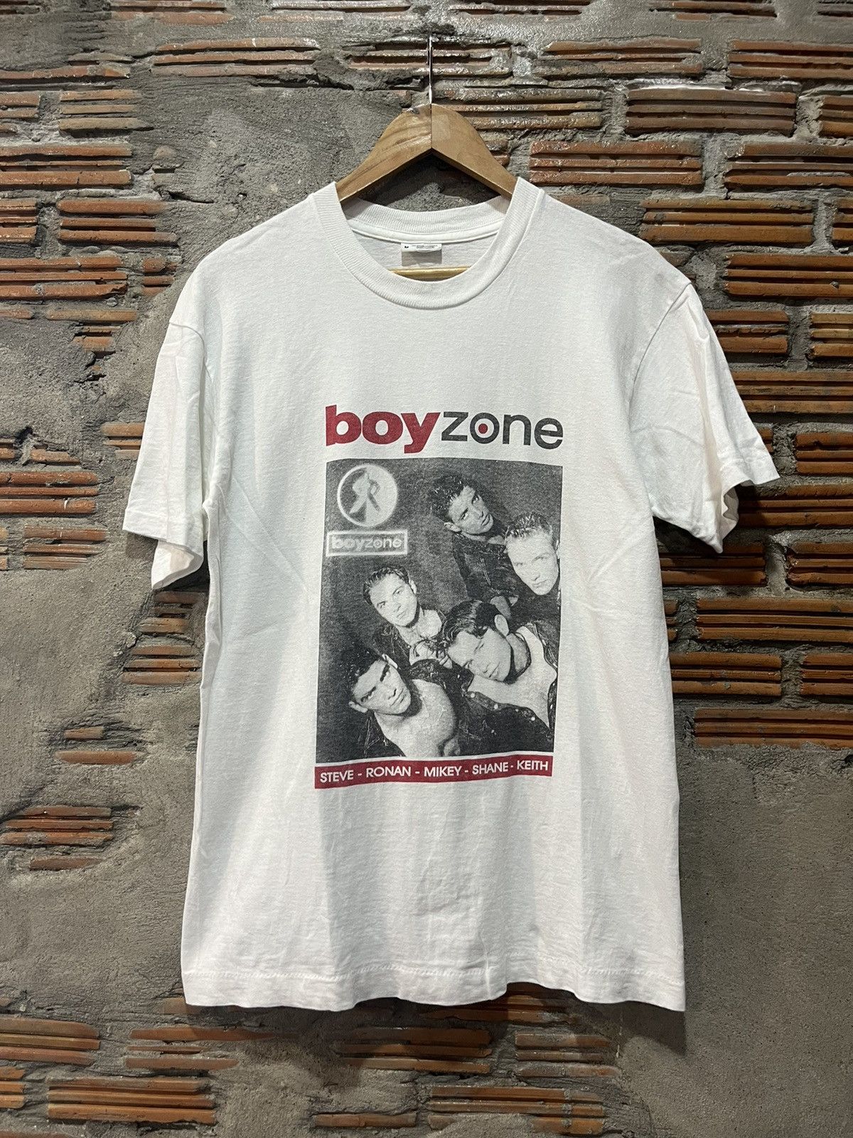 Band Tees Vintage Boy Zone album irish boyband 90’s Tshirt Size US M / EU 48-50 / 2 - 2 Thumbnail
