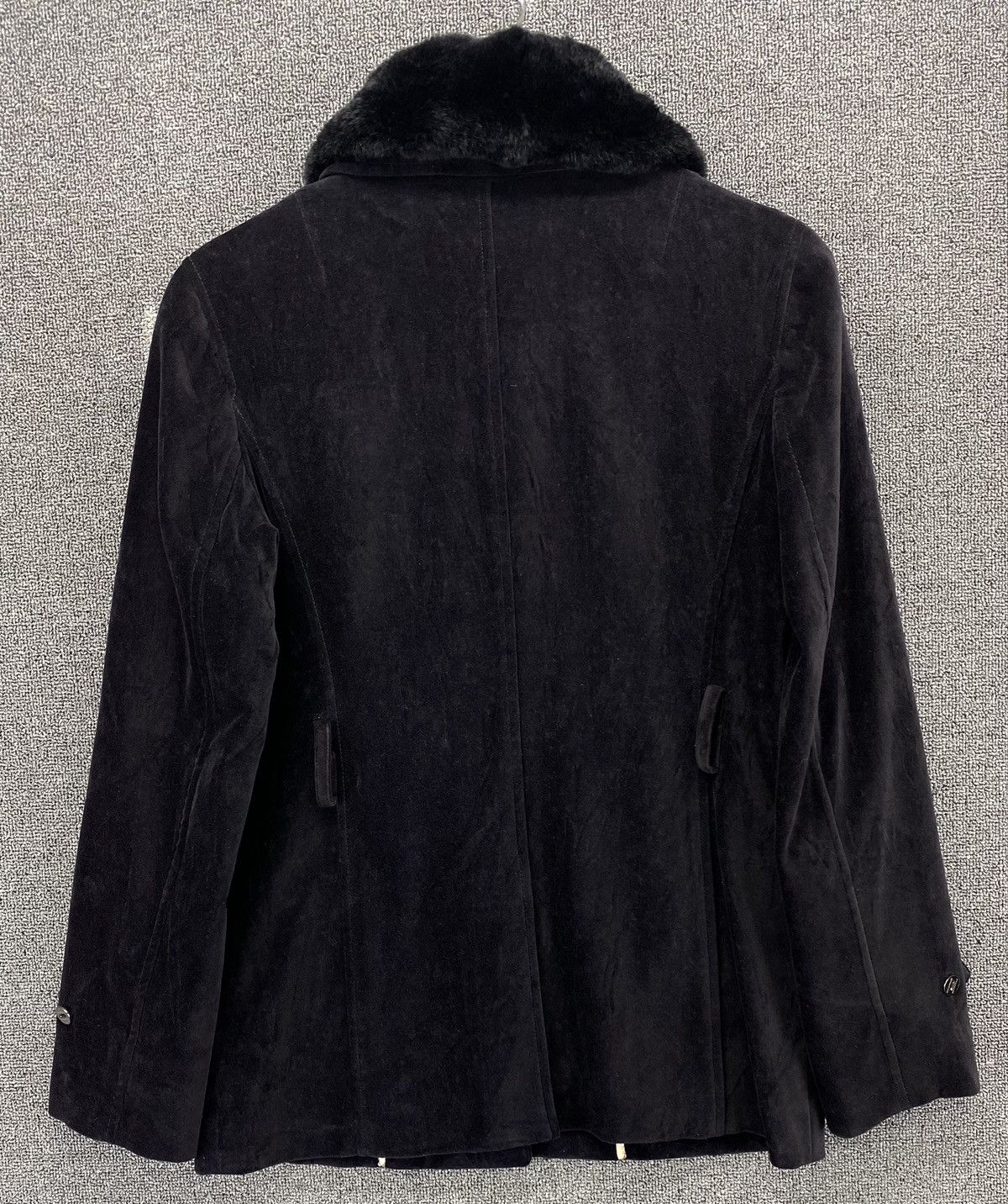 Burberry Vintage Burberry London Faux Fur Hooded Velvet Jacket Size XS / US 0-2 / IT 36-38 - 11 Thumbnail