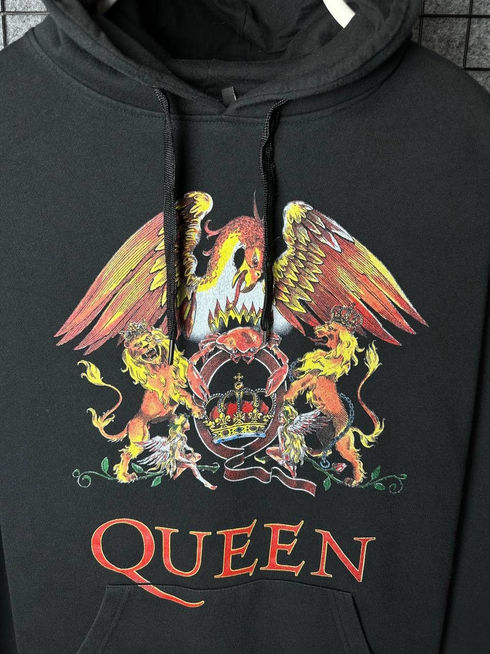 Band Tees Queen official hoodie rock band size Large Size US L / EU 52-54 / 3 - 2 Thumbnail