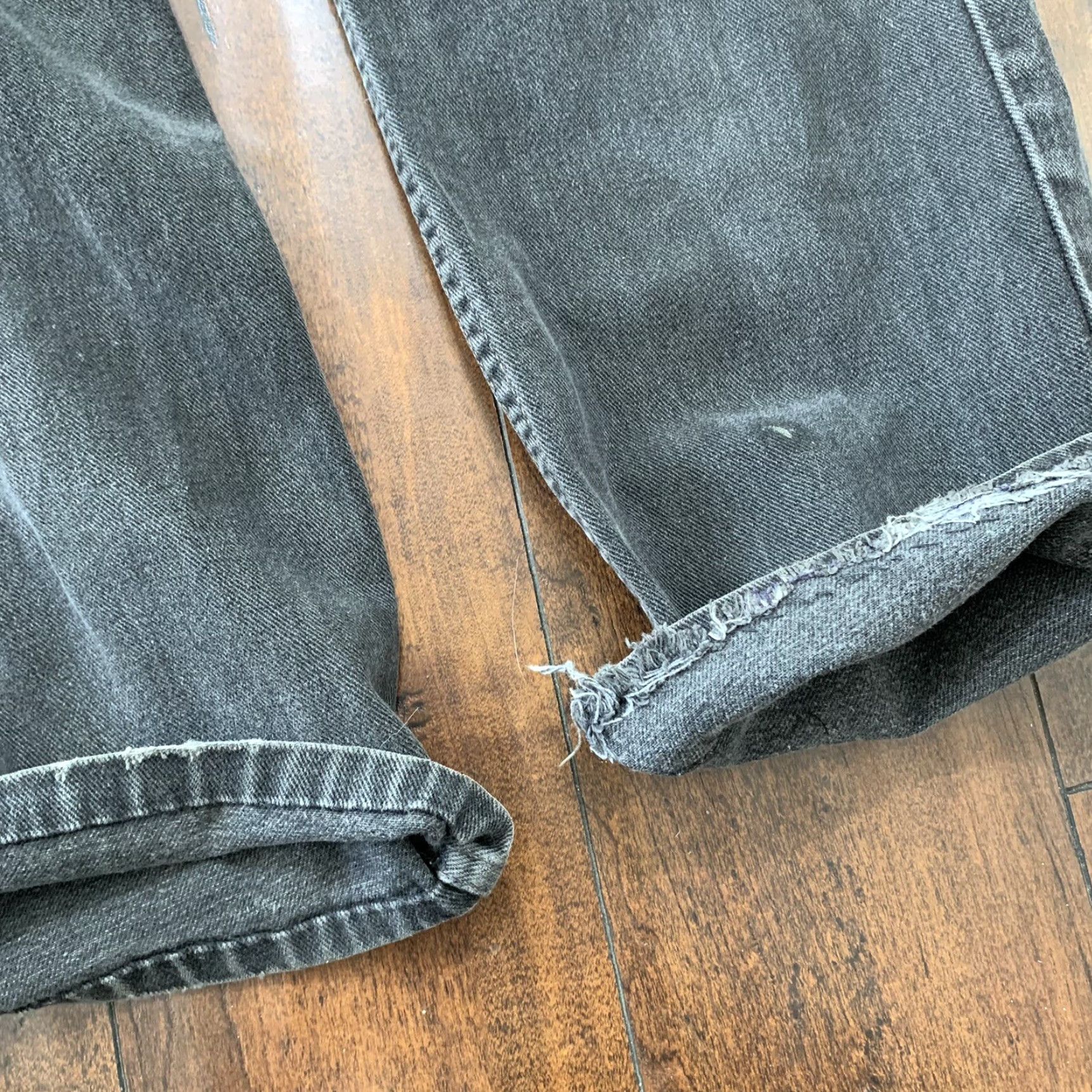 Levi's VINTAGE Levi's Jeans Main Selling Point Levi's 501/550 Category Jeans Adult Regular 34x32 Black 90s Mens Size US 34 / EU 50 - 3 Thumbnail