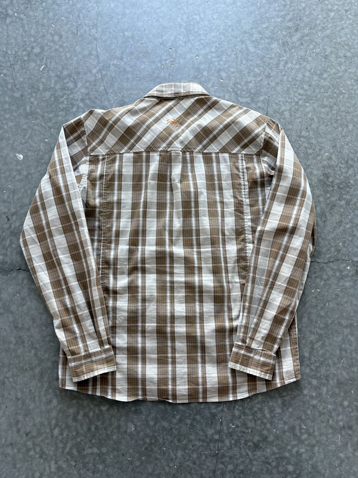 Arc'teryx Arcteryx Longsleeve Button Up Shirt Size US L / EU 52-54 / 3 - 6 Thumbnail