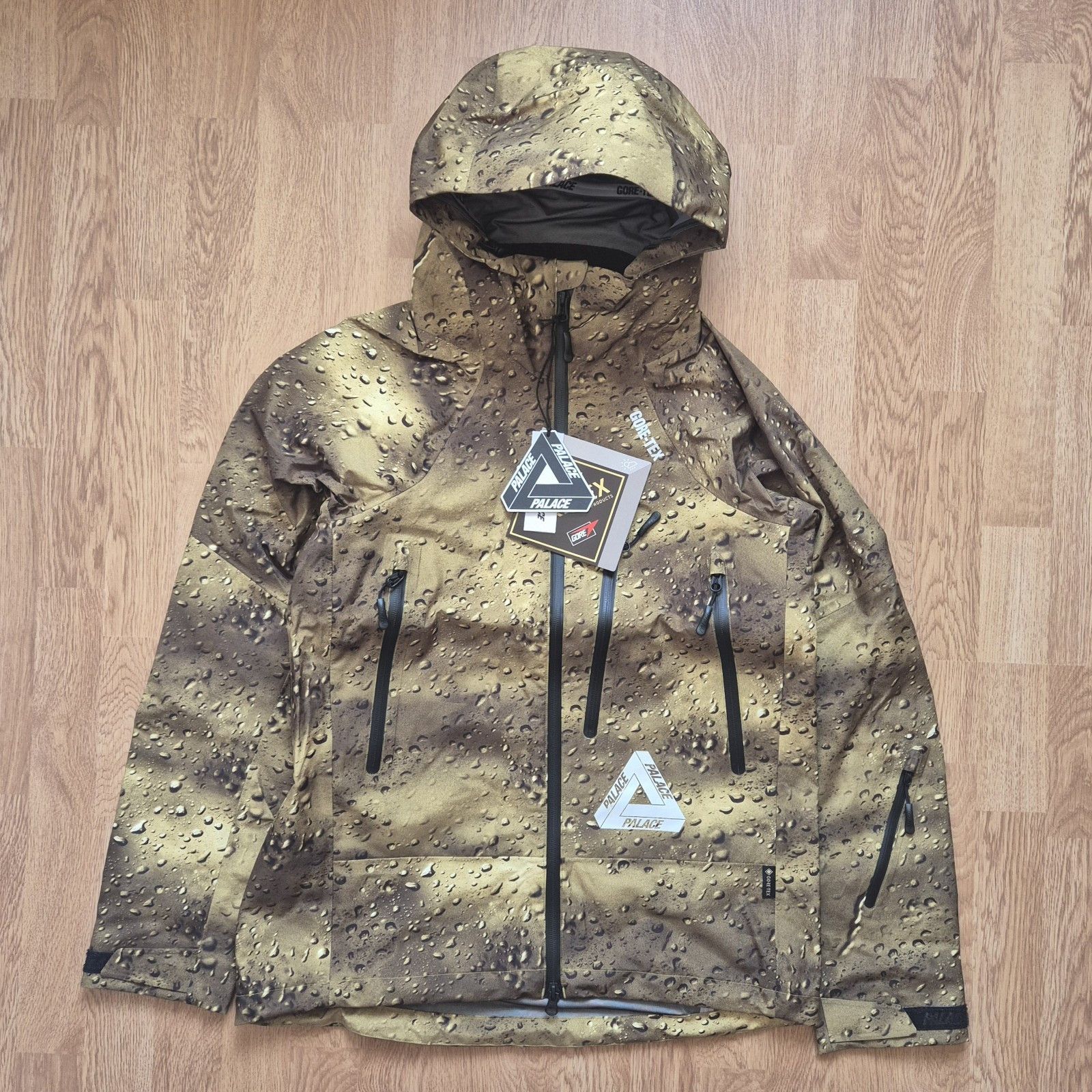 Palace Gore-Tex Palex Jacket Acid Rain Small Brand New FW19