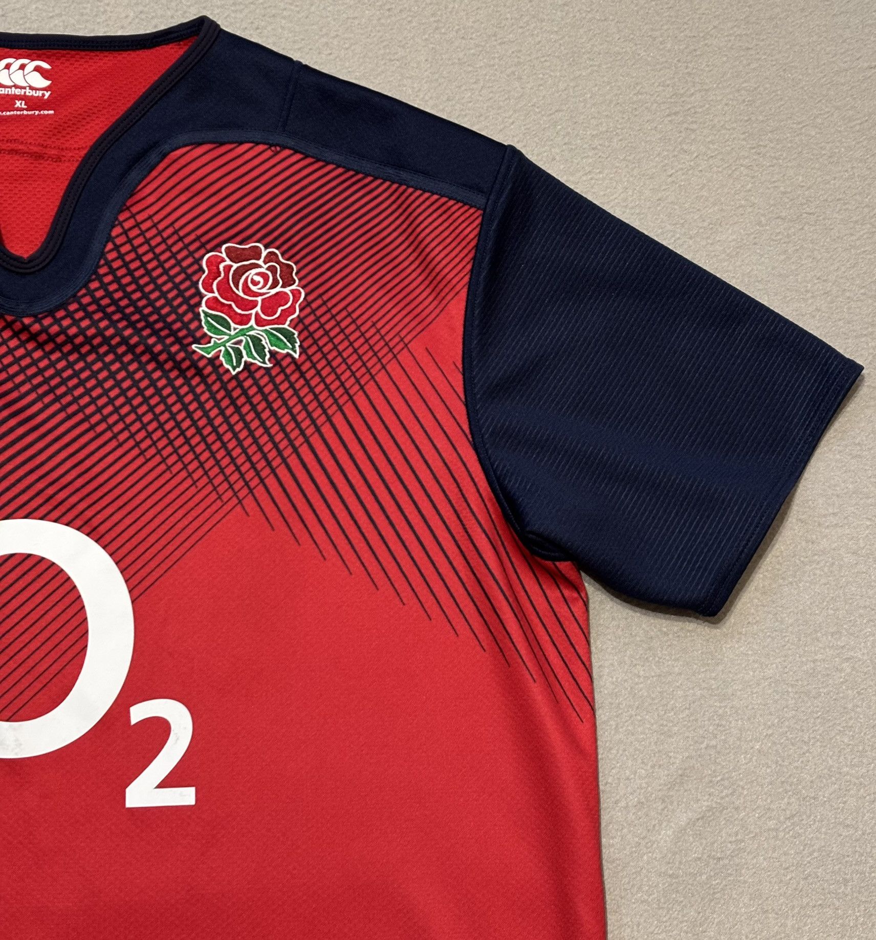 Canterbury of New Zealand England Rugby 2015/2016 Canterbury Jersey Size XL Size US XL / EU 56 / 4 - 8 Thumbnail