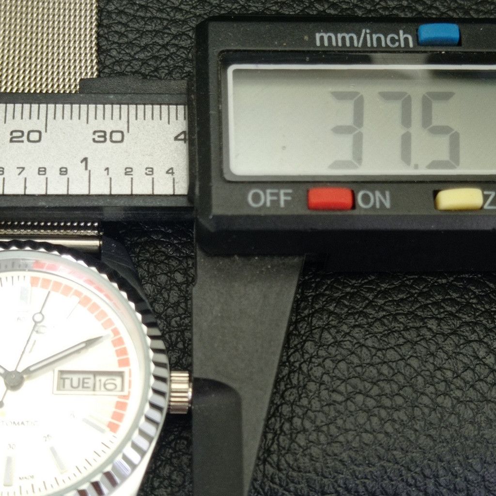 Seiko REFURBISHED VINTAGE SEIKO 5 AUTO JAPAN MENS WATCH a440677 Size 38 - 6 Thumbnail