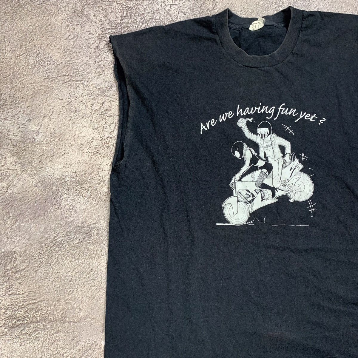 Vintage Vintage Y2K Sun Faded Graphic Tee Art Rock Streetwear XL Size US XL / EU 56 / 4 - 2 Thumbnail