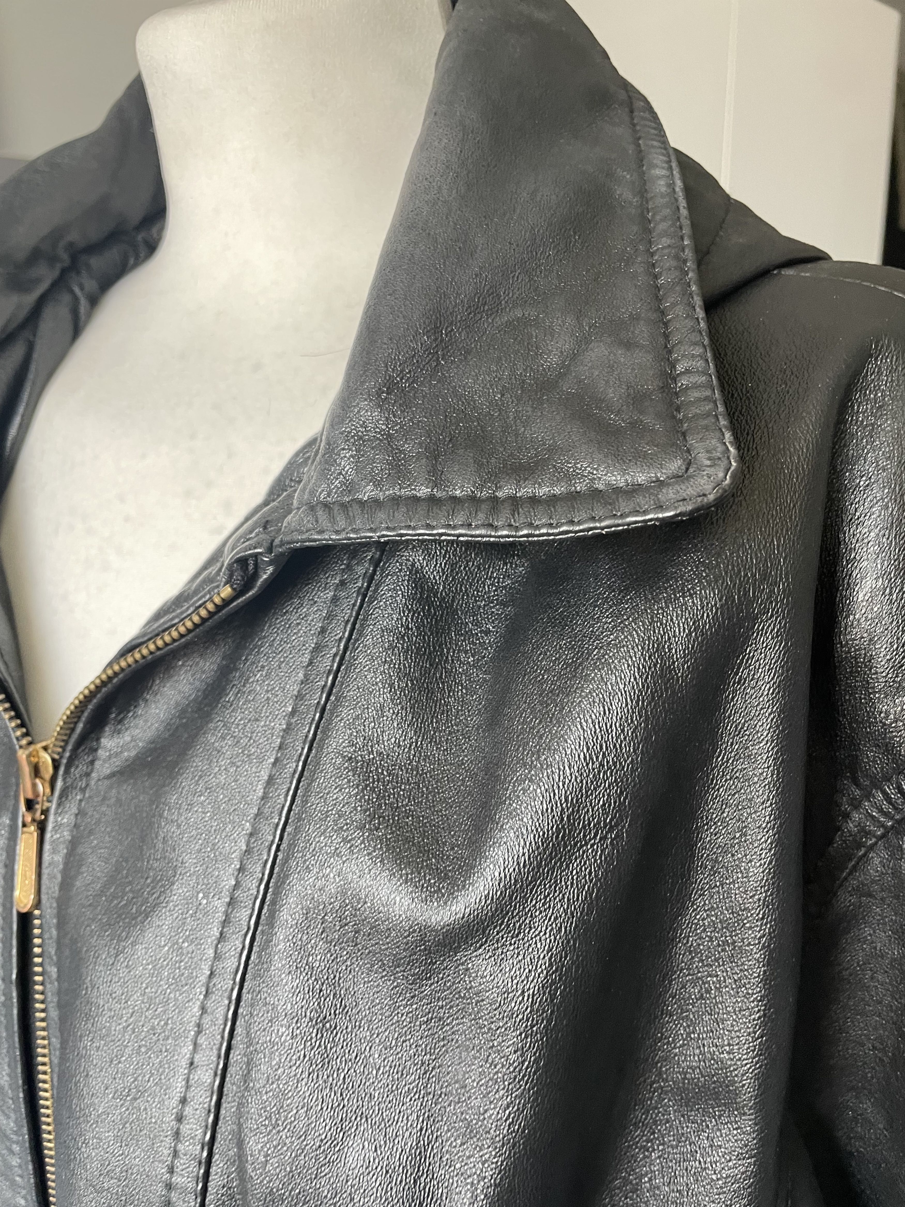 Other Women's Leather Jacket Avitano M Vintage Black 90s 1990s Size M / US 6-8 / IT 42-44 - 8 Thumbnail