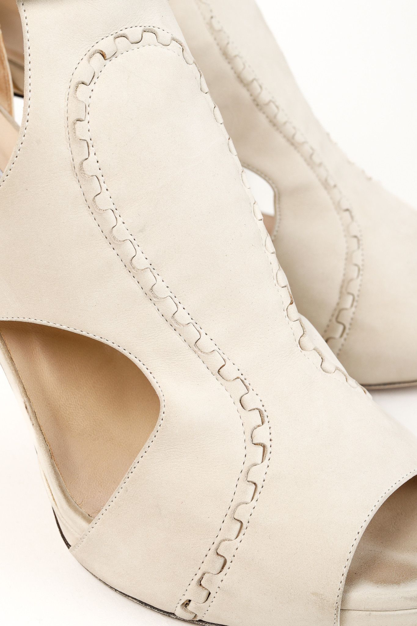 Jimmy Choo Jimmy Choo Tinsay Cream Nubuck-Leather Cutout Sandals Size US 9.5 / IT 39.5 - 8 Thumbnail
