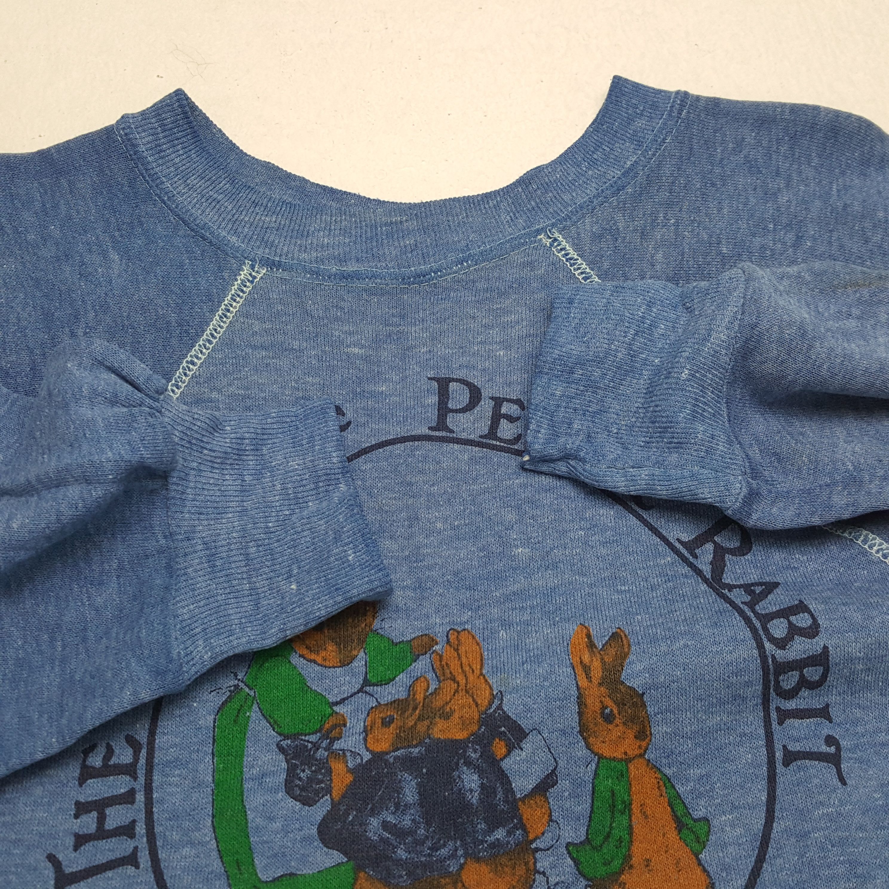 Vintage THE TALE OF PETER RABBIT Streetwear Vintage Sweatshirt Size US S / EU 44-46 / 1 - 7 Thumbnail