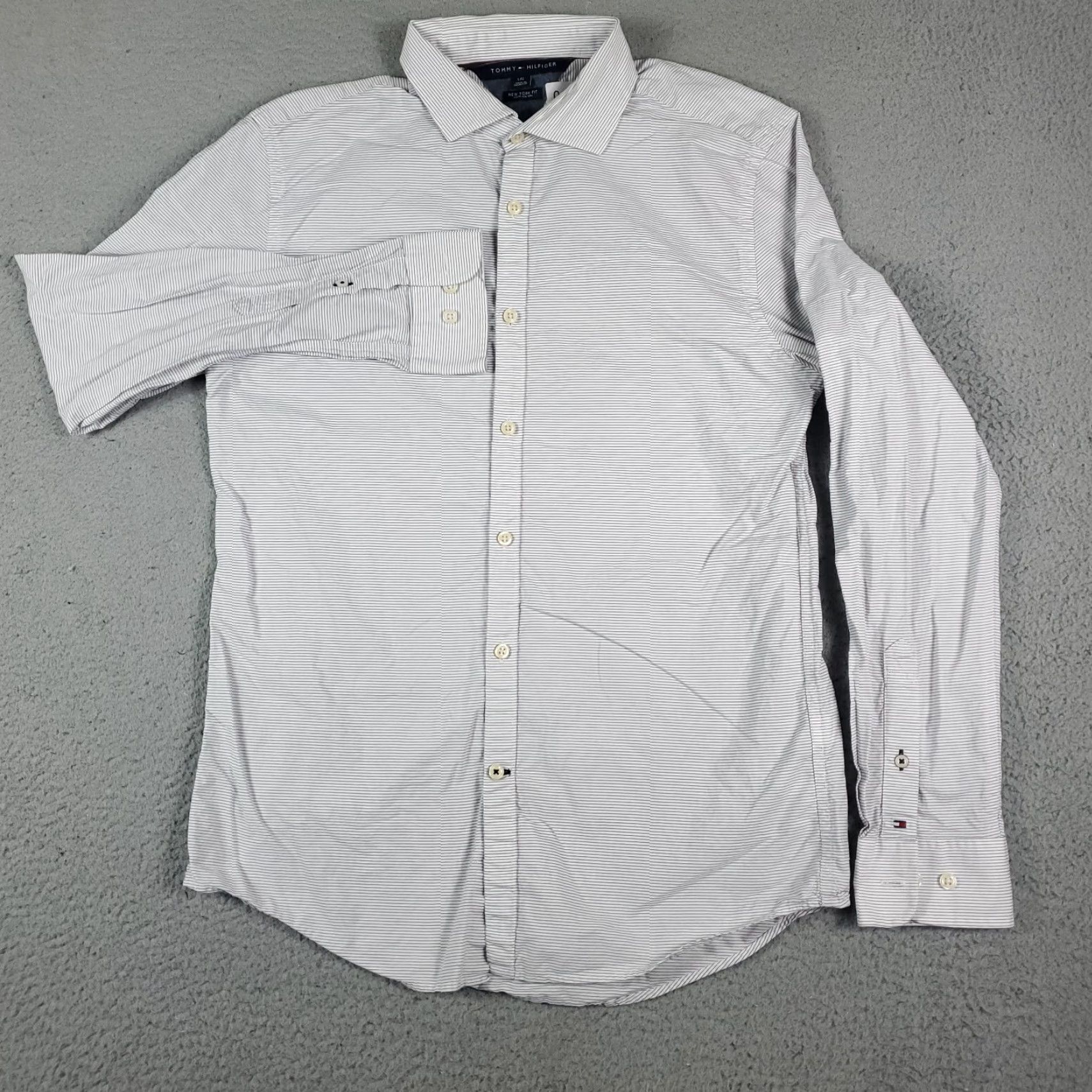 Tommy Hilfiger VINTAGE Tommy Hilfiger Men's Button Up Shirt Long Sleeve Collared Cotton Striped White Large Size US L / EU 52-54 / 3 - 2 Thumbnail
