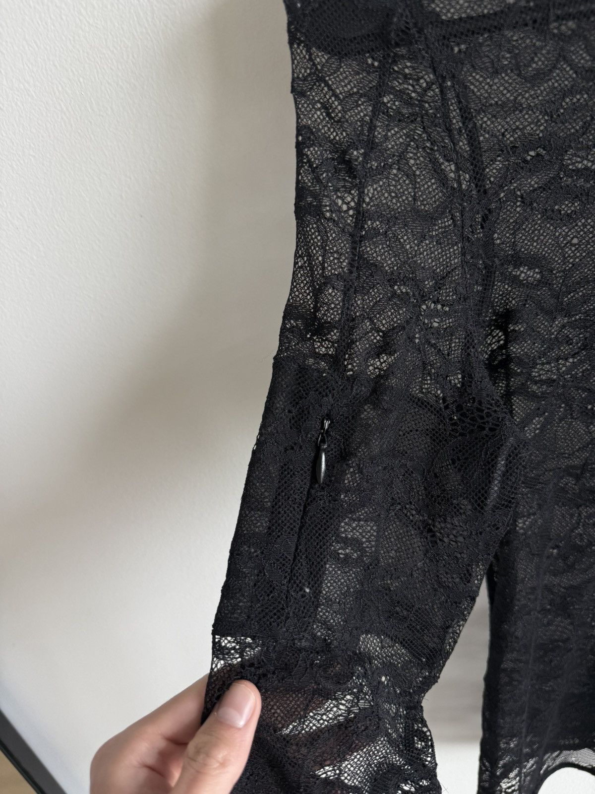 Courreges Lace Top Size M / US 6-8 / IT 42-44 - 4 Thumbnail