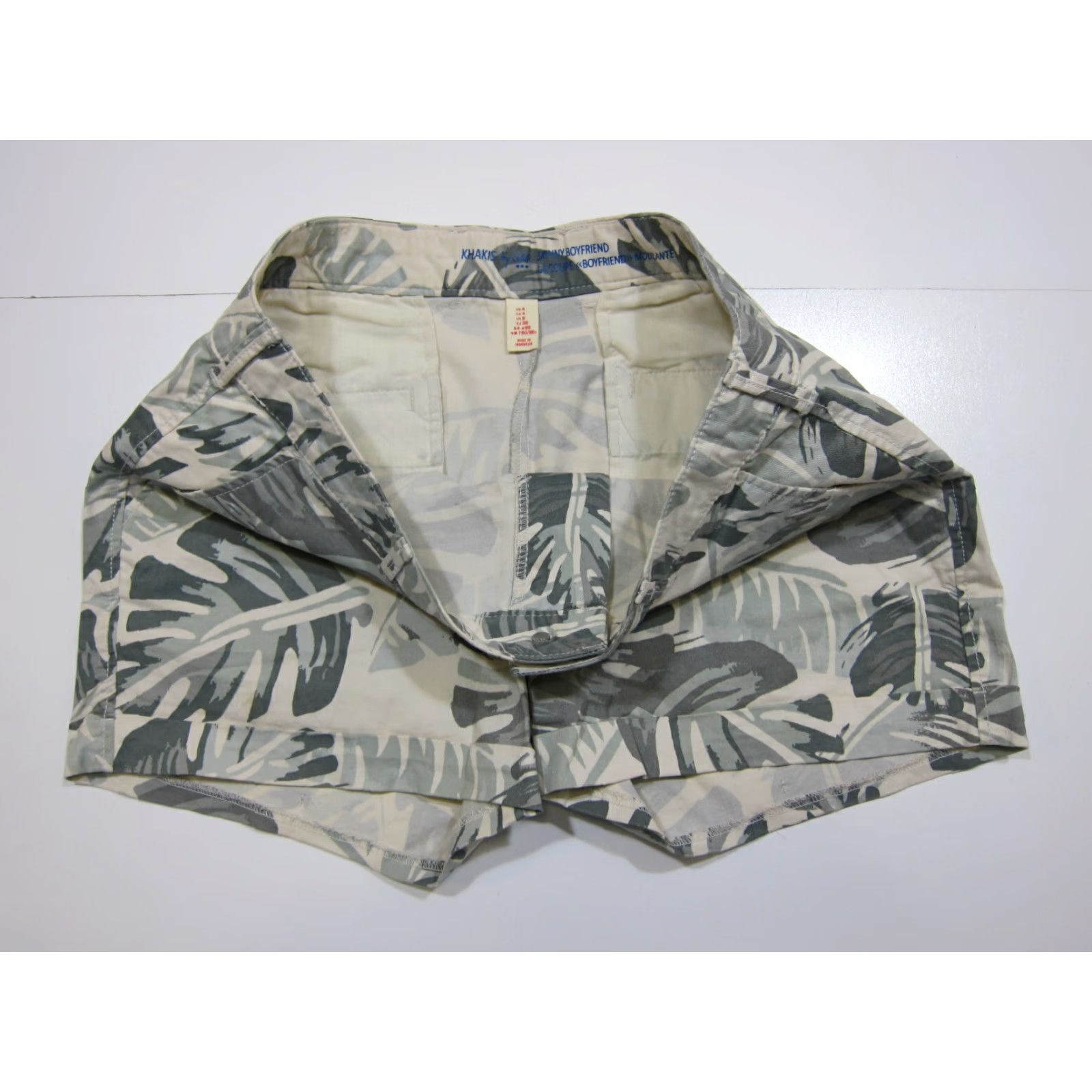 Gap Gap Cotton Green Floral Skinny Boyfriend Khaki Camo Chino Shorts Women Size 4 Size 24" / US 00 / IT 34 - 7 Thumbnail