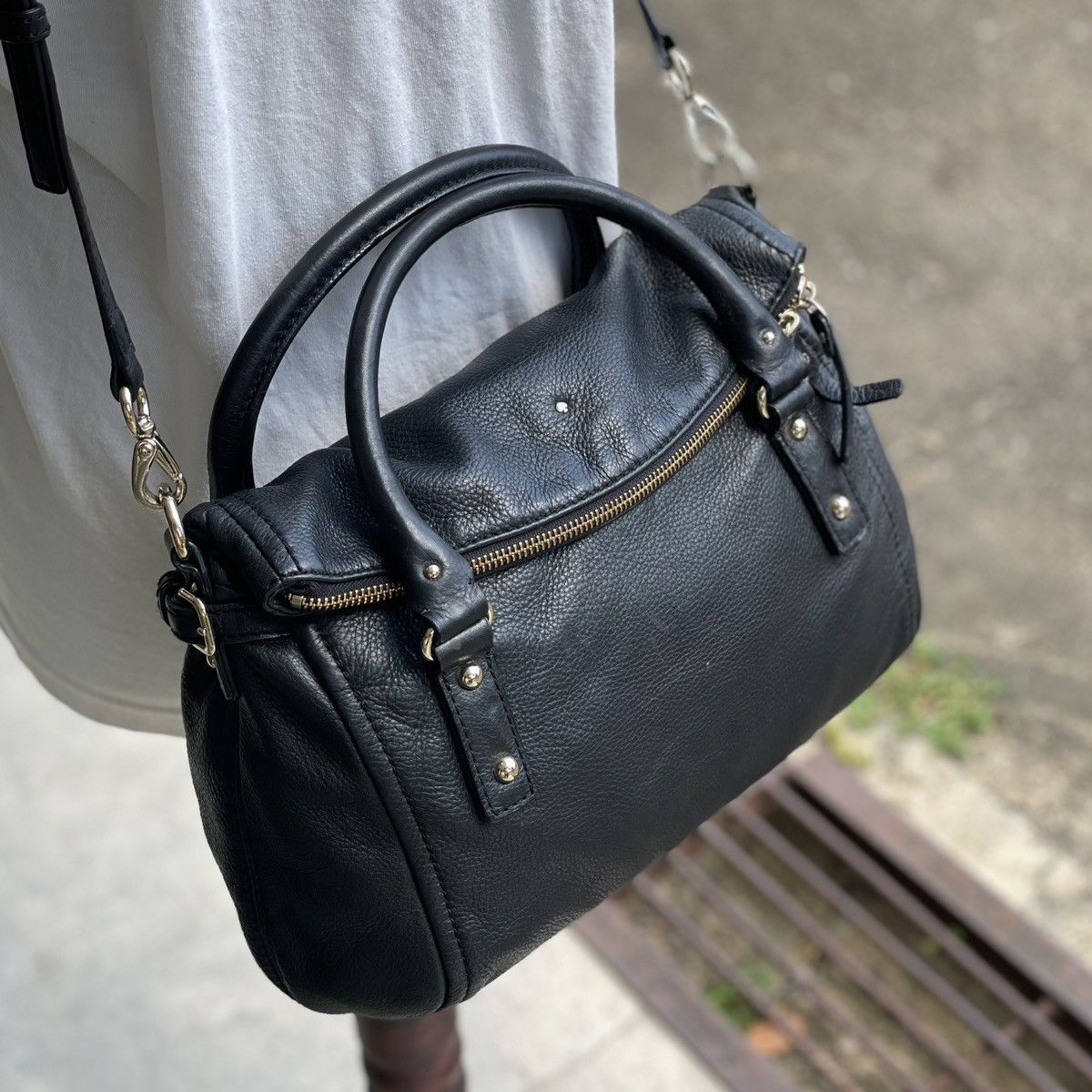 Kate Spade Kate Spade Black Leather Cobble Hill Leslie Satchel Size ONE SIZE - 3 Thumbnail