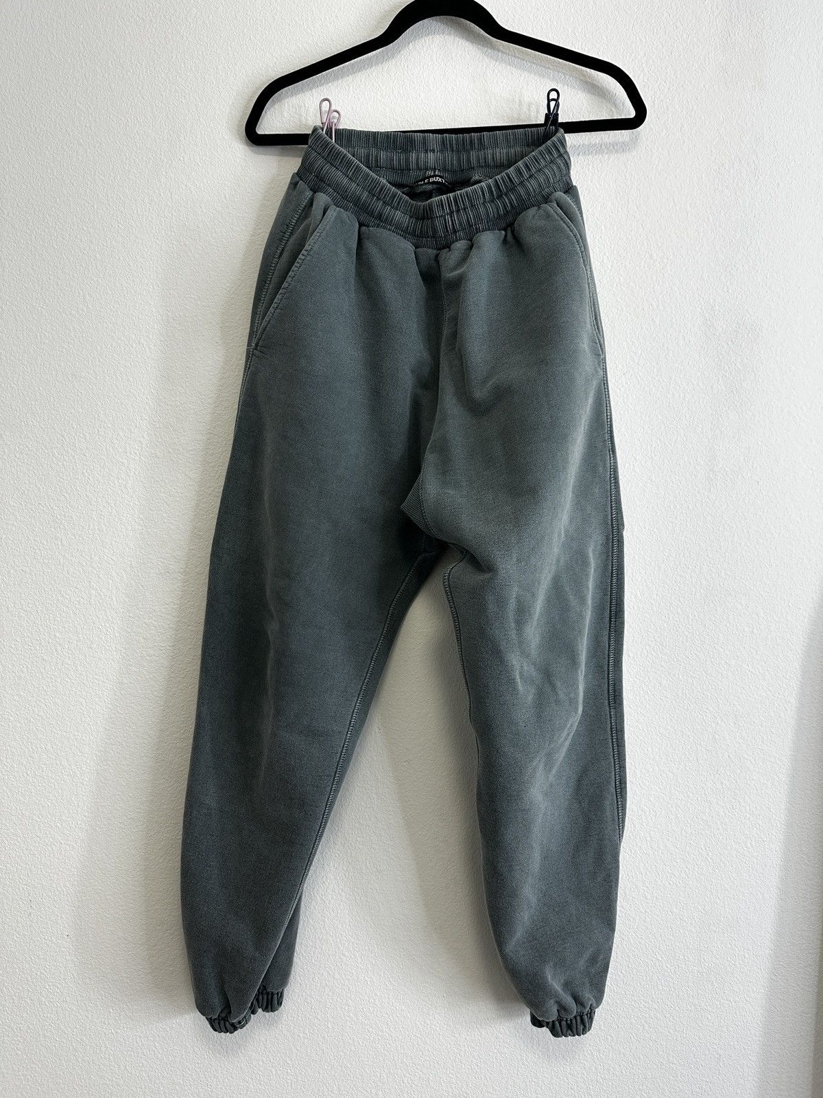 Cole Buxton Cole Buxton Sweatpants Size Large Size US 32 / EU 48 - 1 Thumbnail