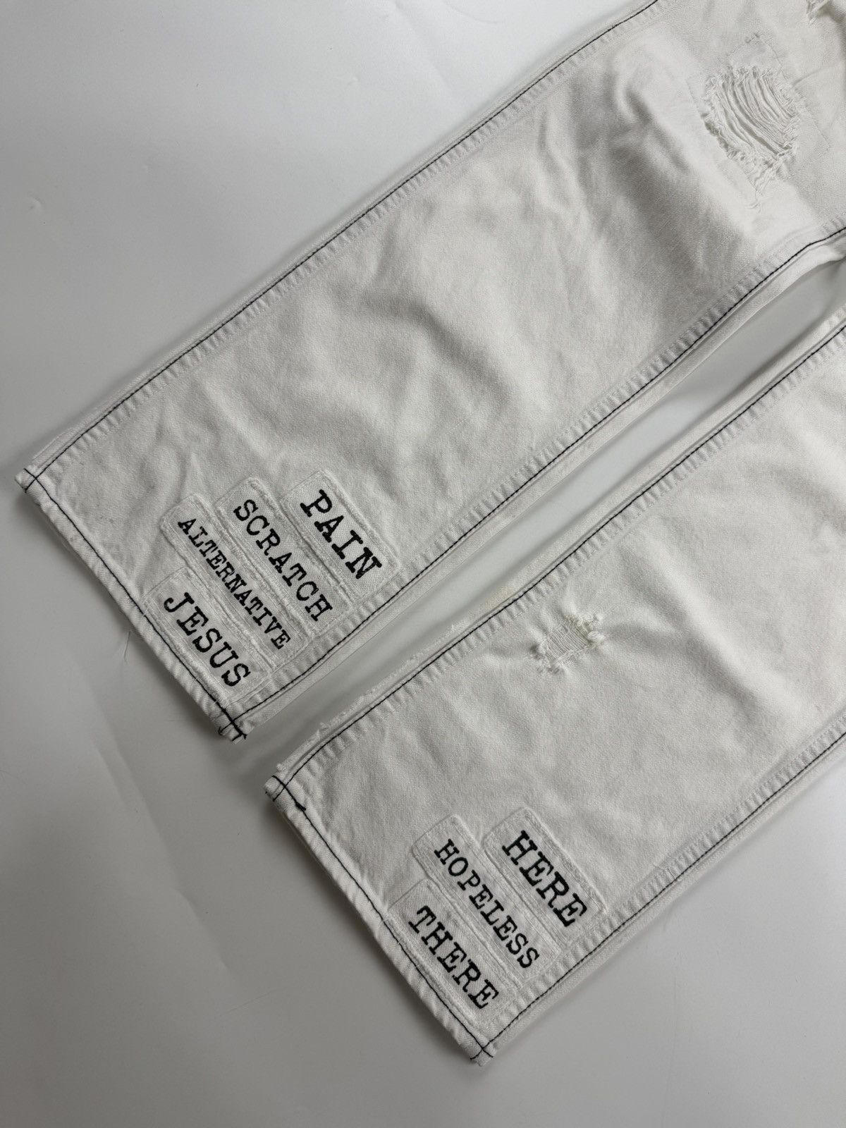Number (N)ine Number (N)ine S/S’02 The Modern Age Patch Denim Jeans Size US 30 / EU 46 - 4 Thumbnail