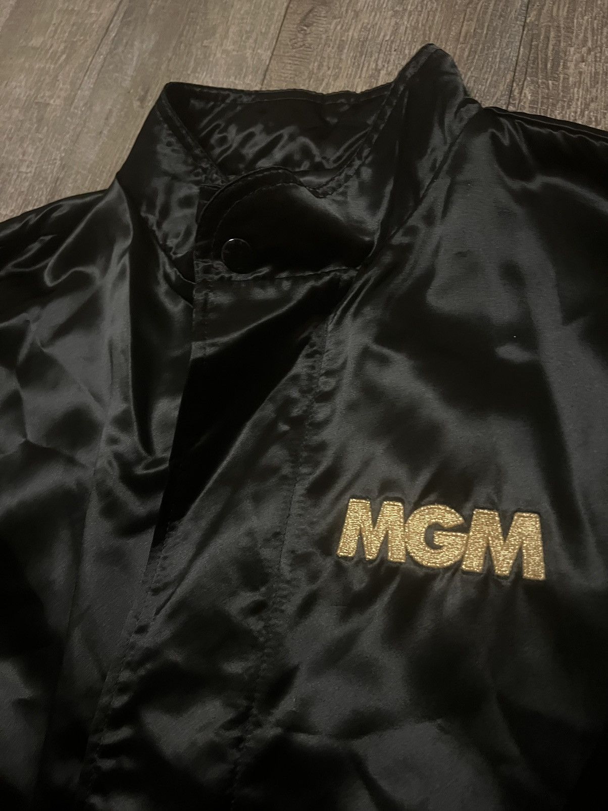Other Vintage MGM Grand Las Vegas Bomber Jacket Size Large Size US L / EU 52-54 / 3 - 4 Thumbnail
