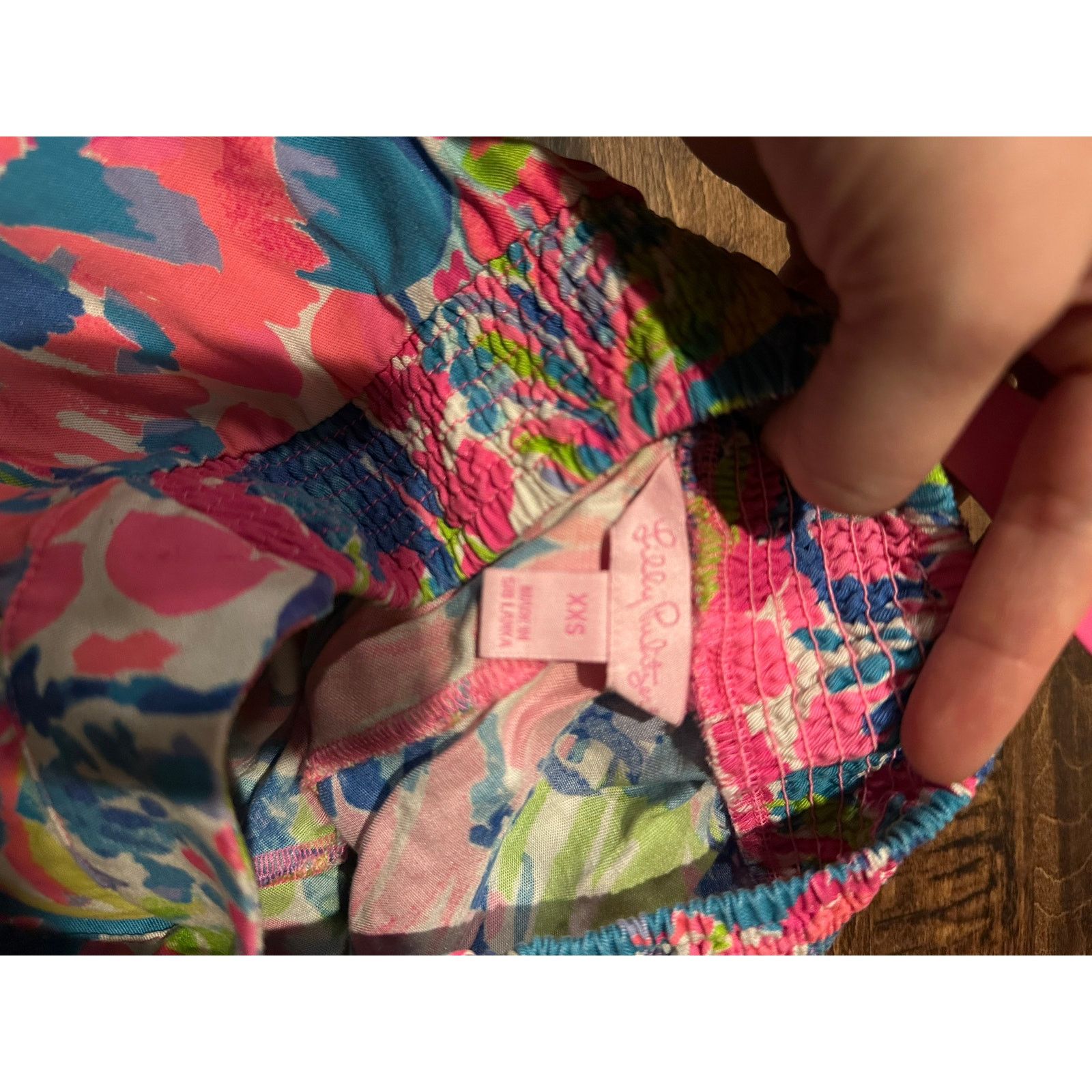 Lilly Pulitzer Lilly Pullitzer scalloped dahlia short XXS gumbo limbo Size 24" / US 00 / IT 34 - 3 Thumbnail