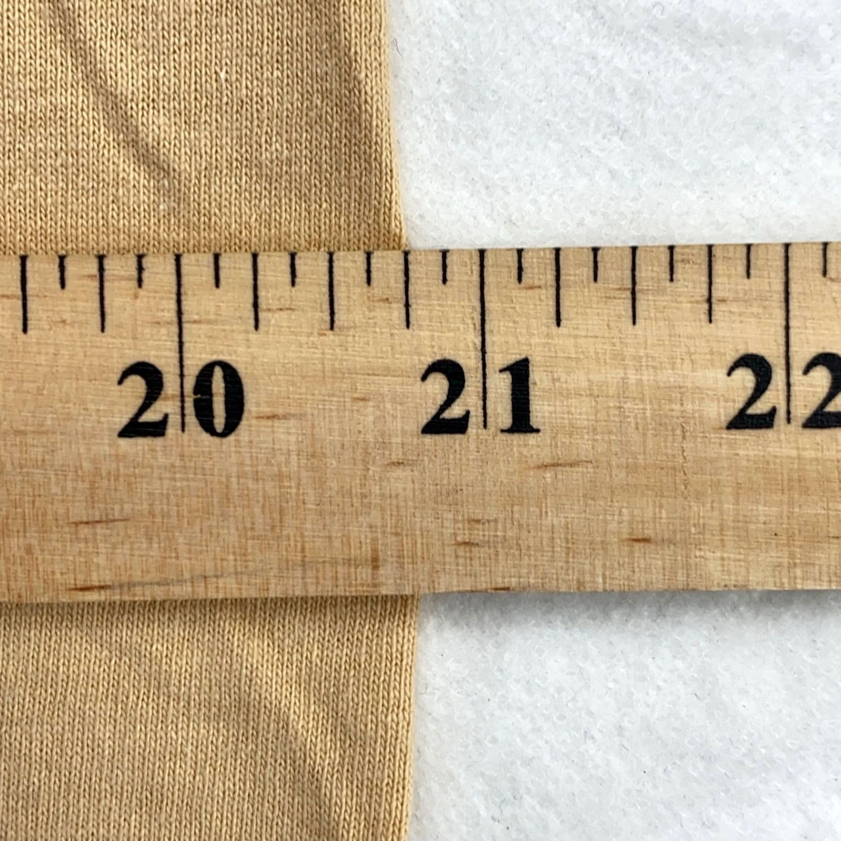 Vintage VINTAGE Arizona Desert Sunset Wrap Around Print T-Shirt Large Beige Men Short Sleeve Crew Neck 90s 1990s Mens Size US L / EU 52-54 / 3 - 7 Thumbnail
