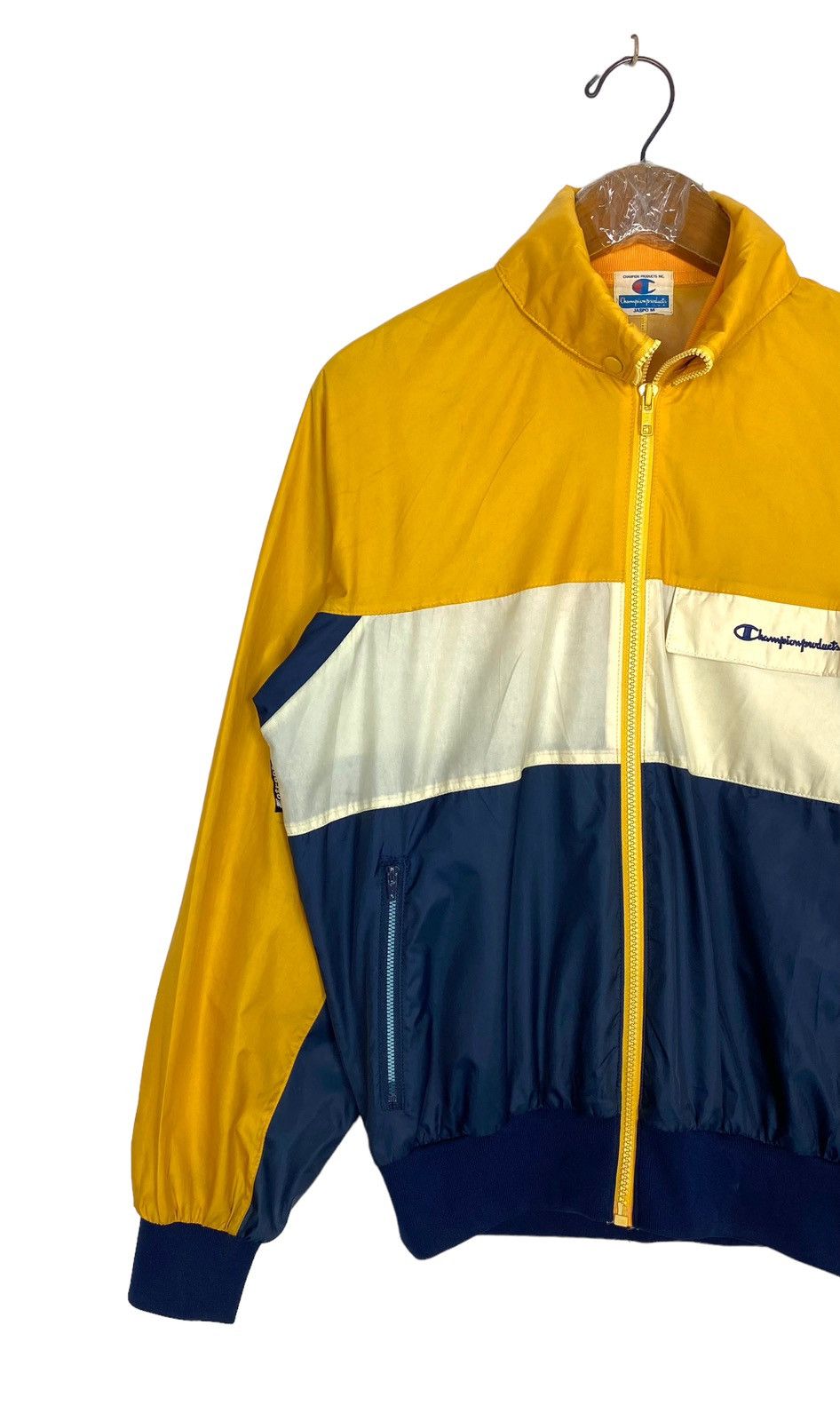 Champion Rare‼️ Vtg Champion Script Logo Windbreaker Made in Japan Size US S / EU 44-46 / 1 - 2 Thumbnail