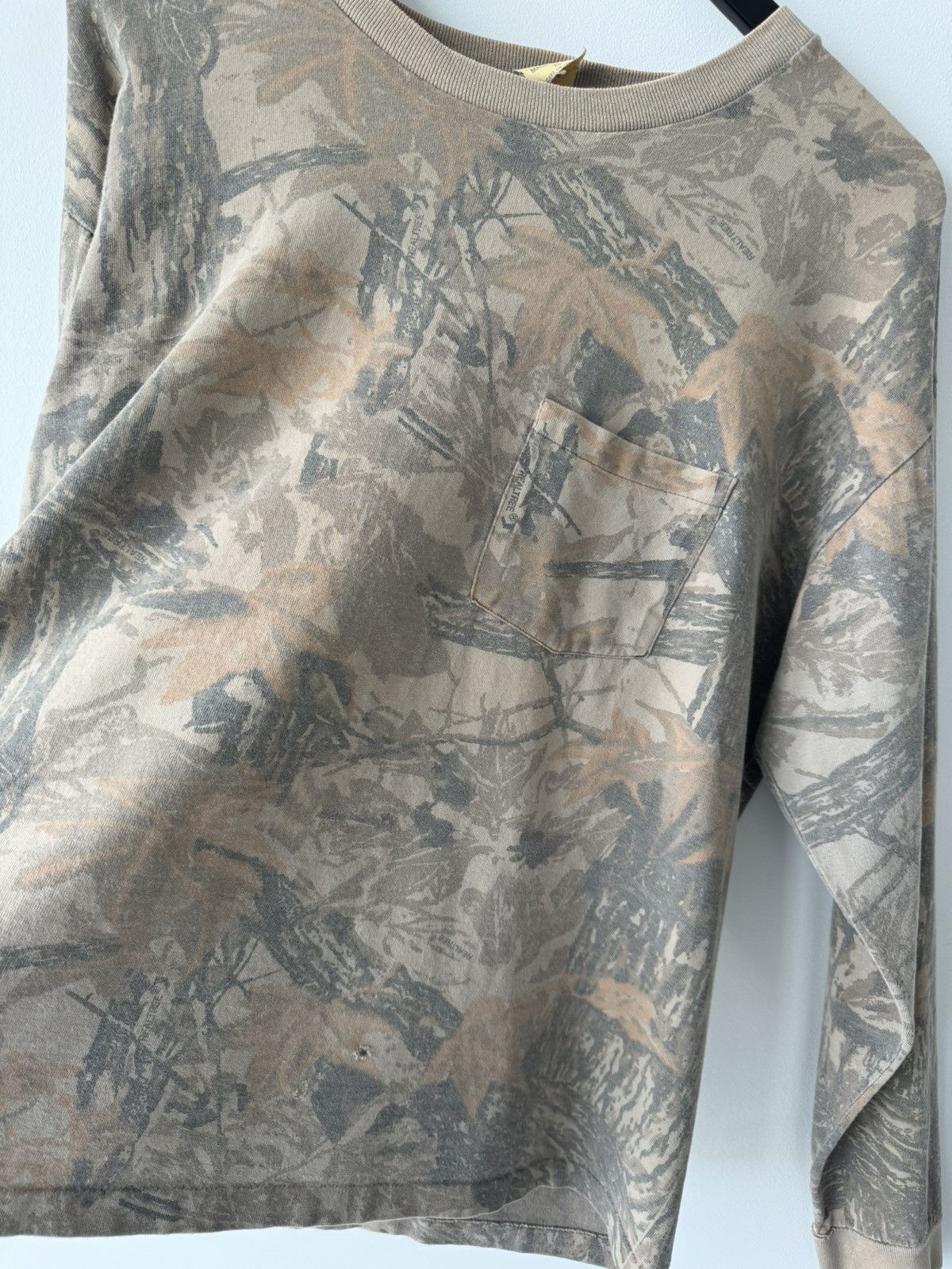 Vintage VINTAGE FADED REALTREE LONGSLEEVE 90S BOXY CROPPED Size US XL / EU 56 / 4 - 2 Thumbnail