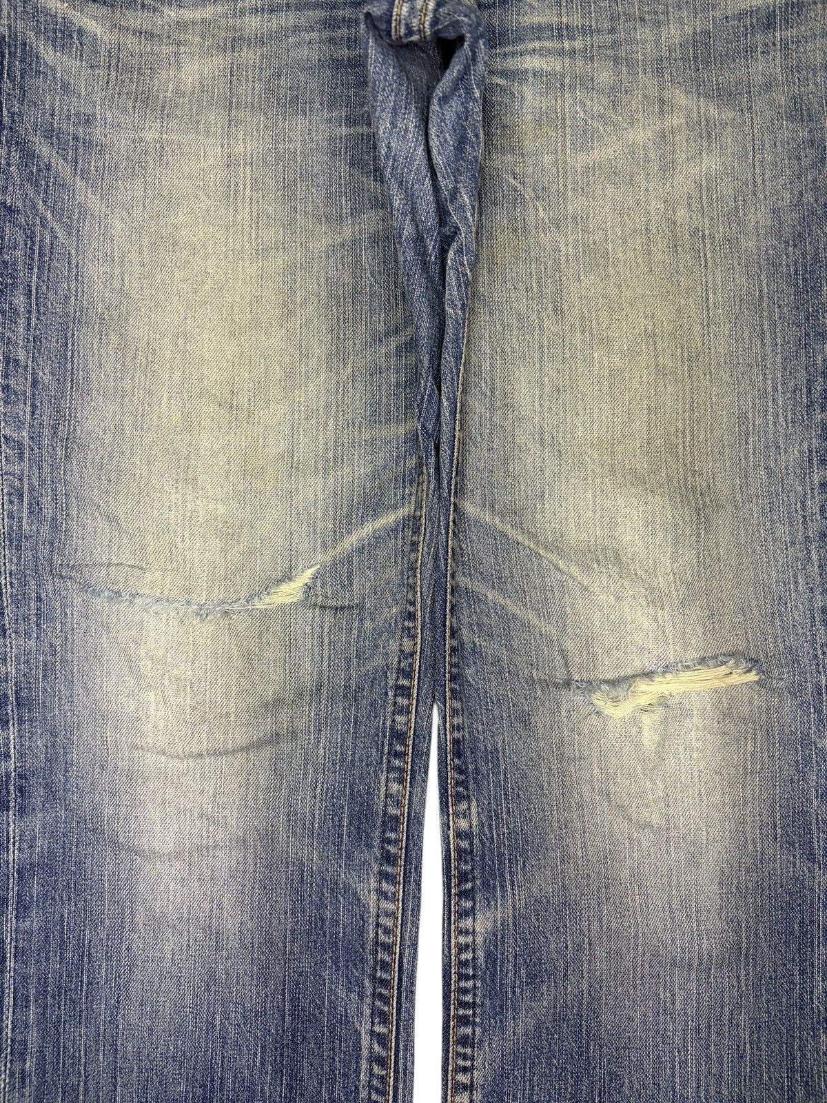 Edwin Vintage Edwin Blue Tripe Faded Wash Distress Loose Jeans Size US 32 / EU 48 - 3 Thumbnail