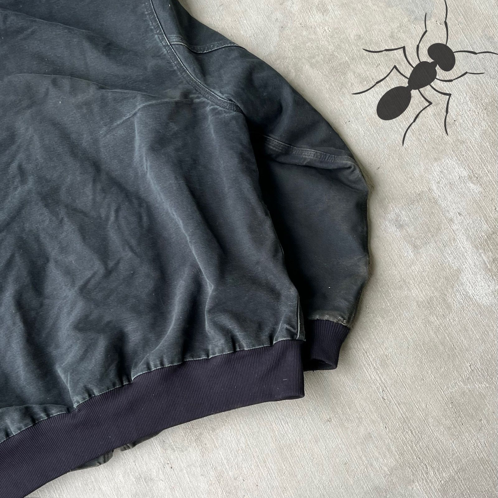 Carhartt × Vintage Carhartt J131 BLK faded black hooded work wear jacket Size US XXL / EU 58 / 5 - 13 Thumbnail
