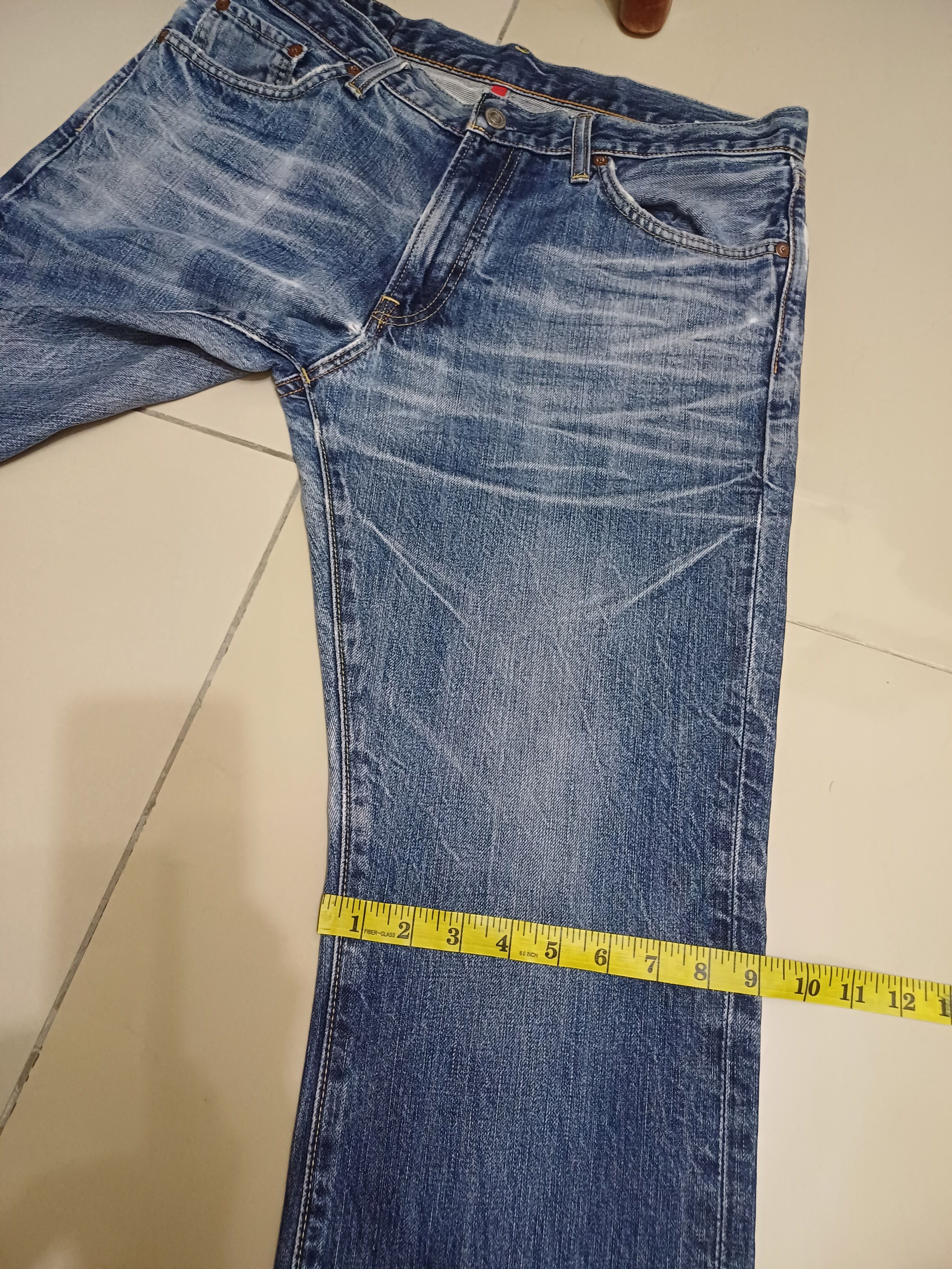 Japanese Brand × Uniqlo S002 Vintage Uniqlo Nice Faded Patina Distressed Jeans Size US 33 - 11 Thumbnail