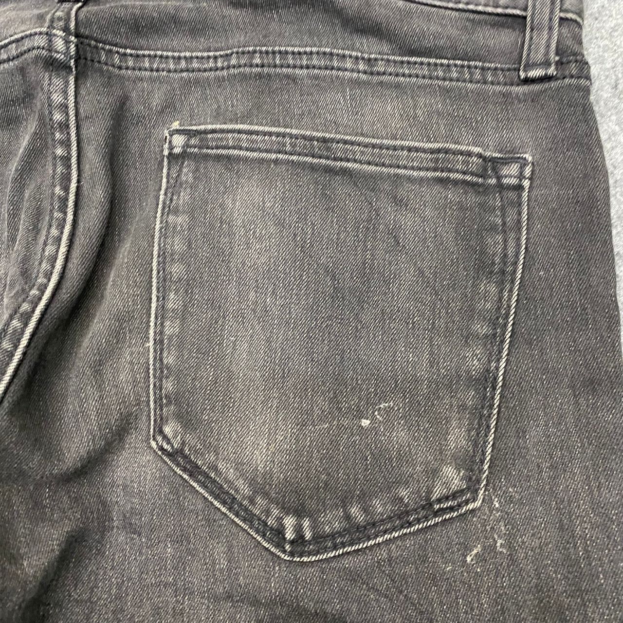 Uniqlo 💥Best Offer💥Vintage Uniqlo Jeans Distressed Denim Size US 34 / EU 50 - 13 Thumbnail