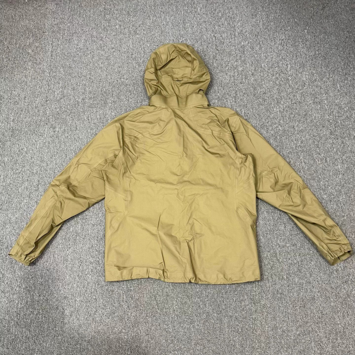 Arc'teryx Arcteryx Ralle Lightweight Hardshell Hooded M Mint Size M / US 6-8 / IT 42-44 - 2 Thumbnail