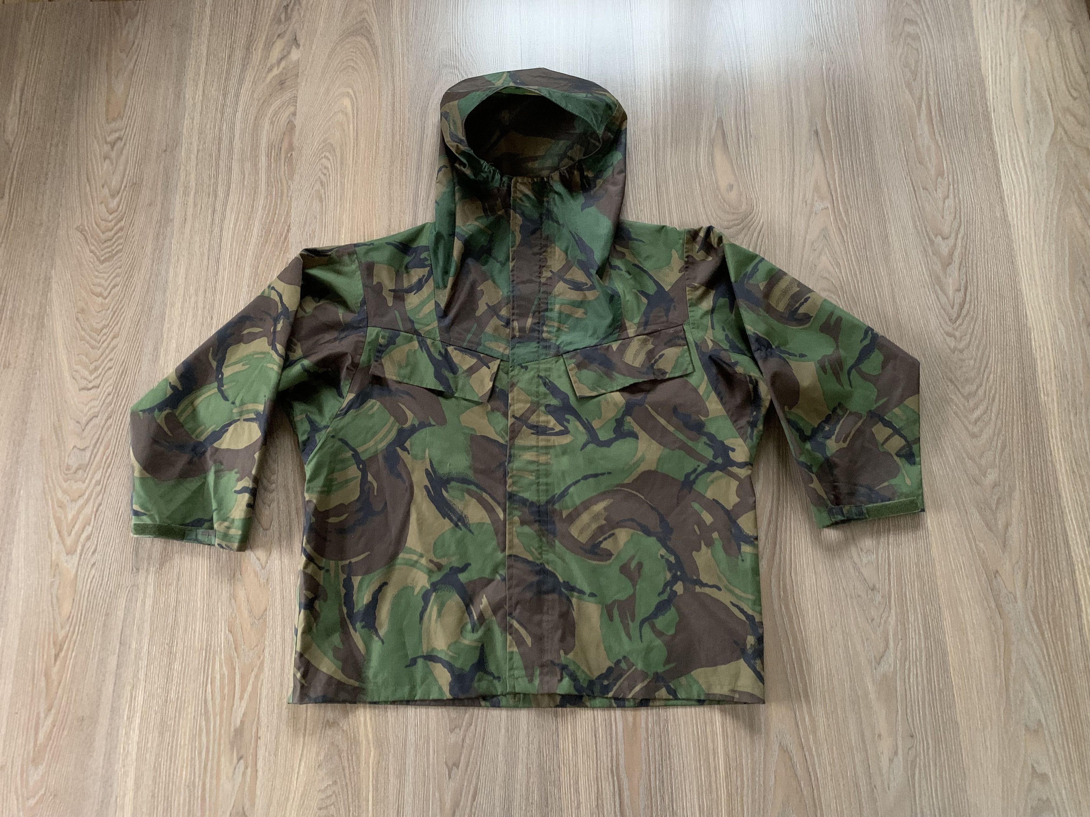 Vintage Vintage NATO Waterproof Military Camo Jacket Size US XL / EU 56 / 4 - 1 Thumbnail