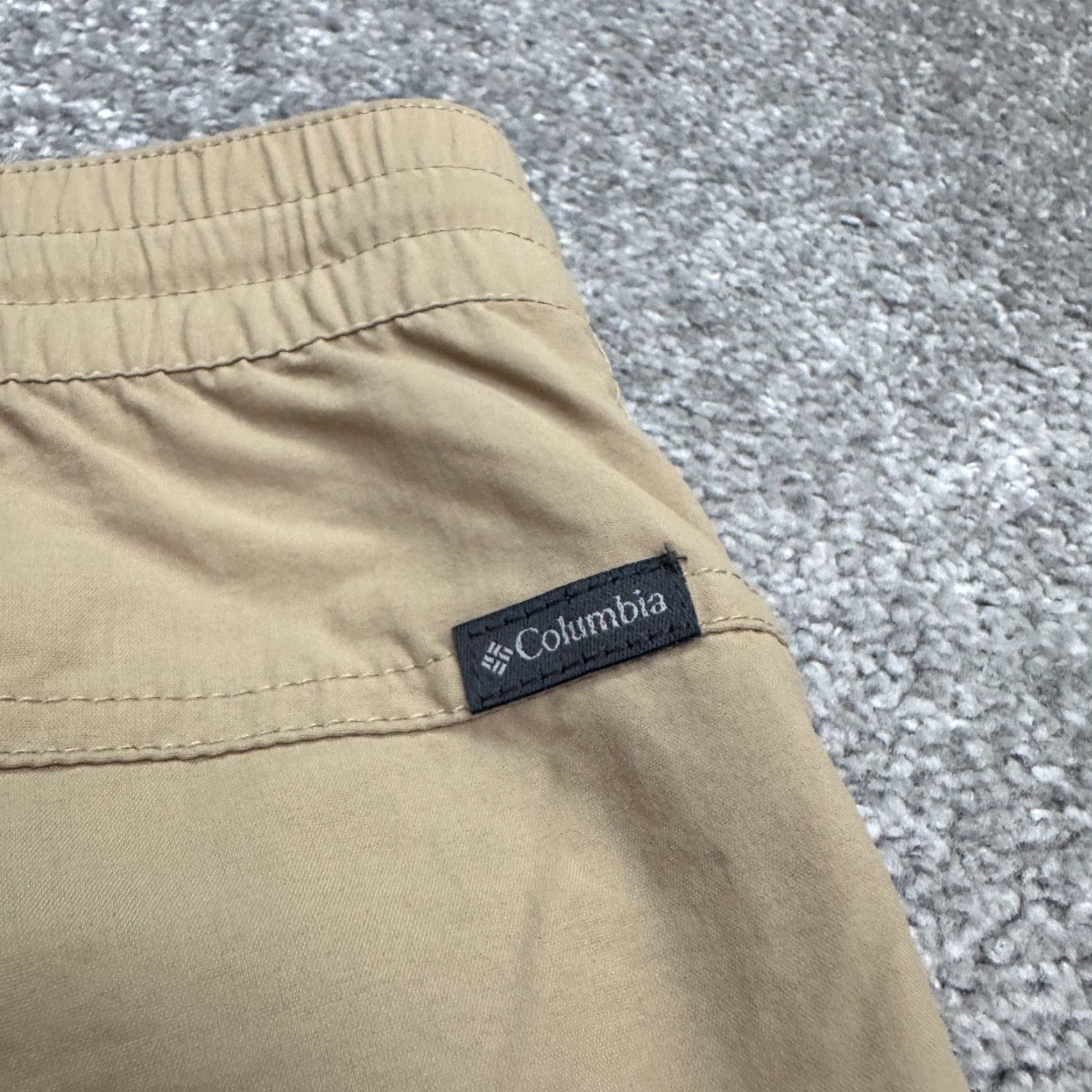 Vintage Columbia Nylon Lightweight Cargo Pants Womens XL Regular Tan Brown Outdoor NWOT Size 40" / US 18 - 3 Thumbnail