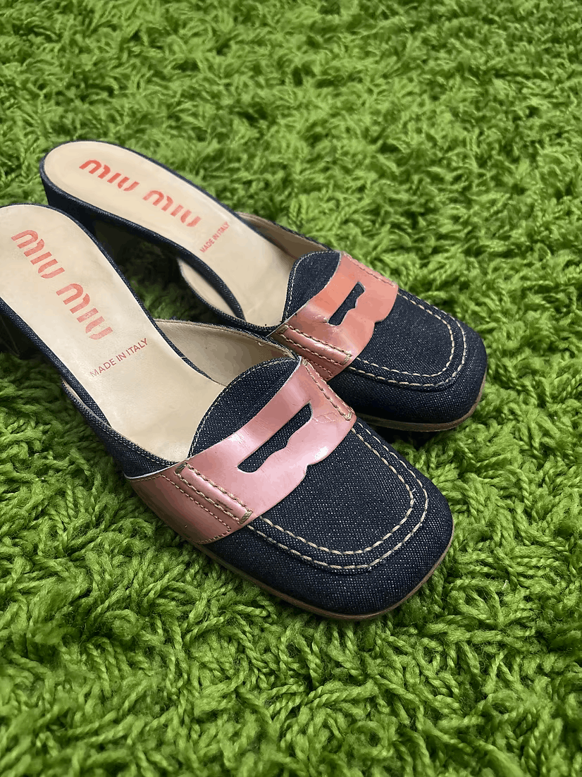 Miu Miu Early 2000s Kitten Heel Denim Loafer Mules Size US 7 / IT 37 - 6 Thumbnail