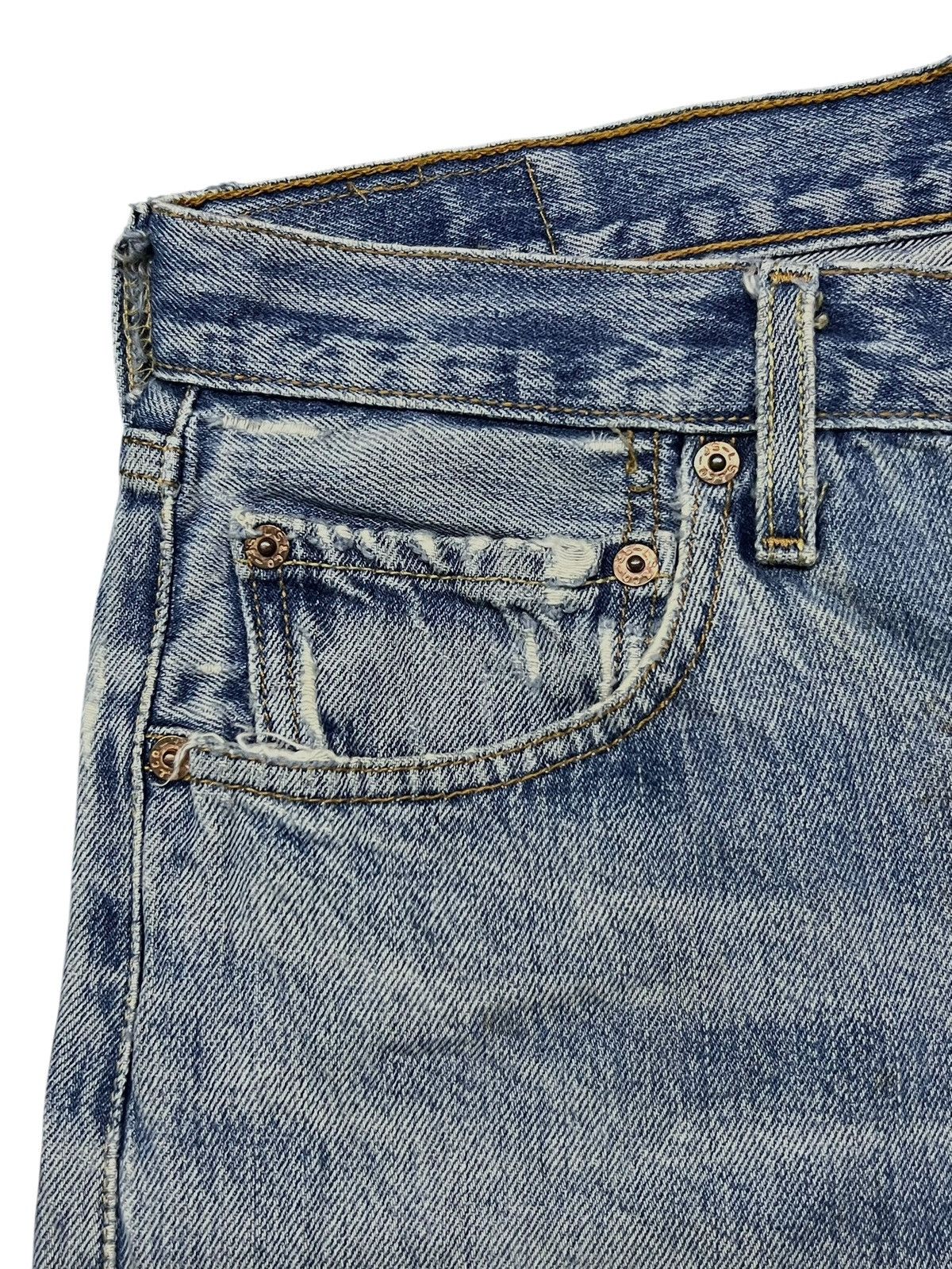 Levi's Vintage Levi’s 501 Button Fly - Faded,Ripped Destroyed Jeans Size US 31 - 8 Thumbnail