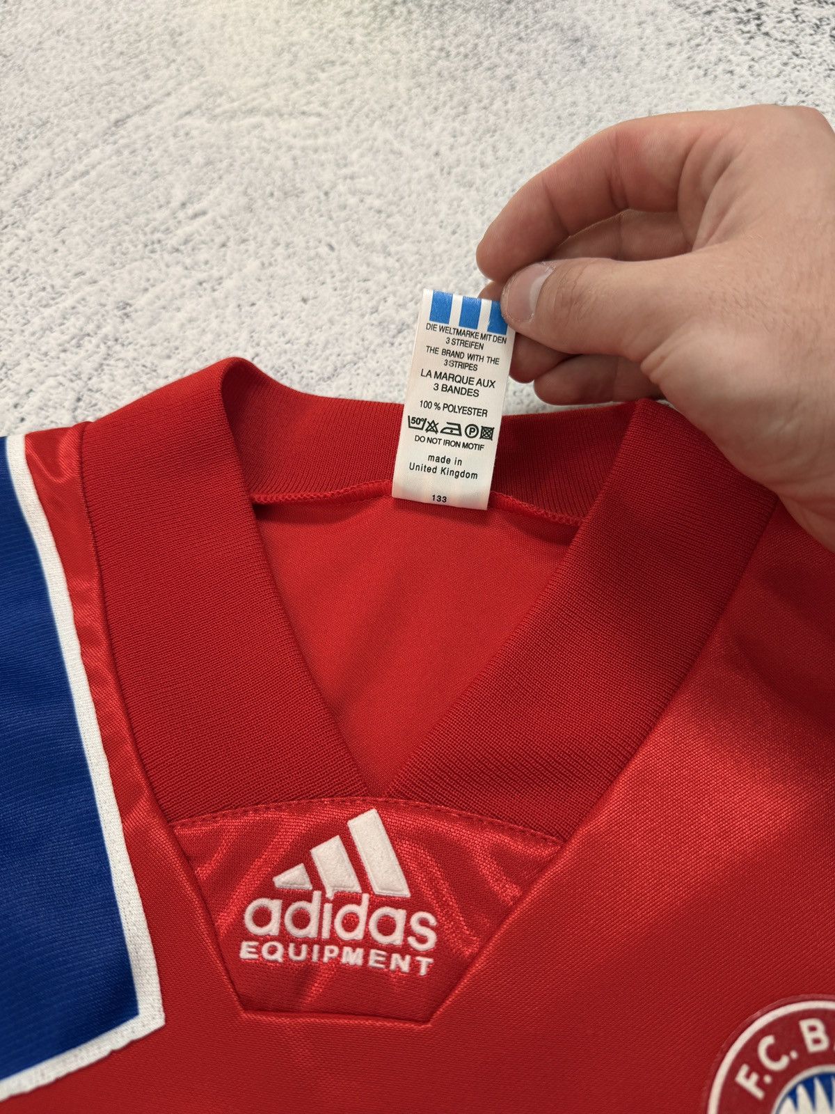 Adidas VTG ADIDAS FC BAYERN MUNICH 1991-1993 HOME FOOTBALL SHIRT Size US L / EU 52-54 / 3 - 7 Thumbnail
