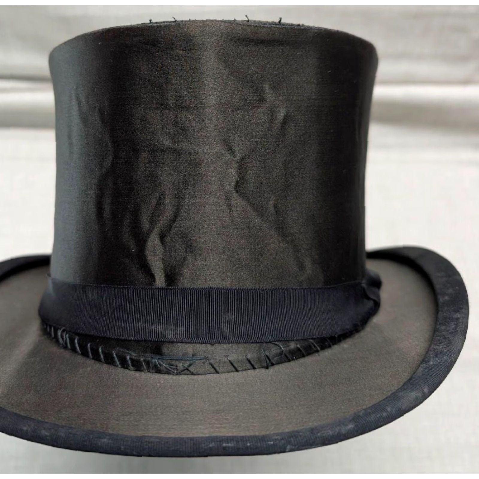 Vintage VINTAGE 1800s 1900s antique TOP HAT stovepipe 7-1/4 black SILK FRANCE Victorian Edwardian Top Hat Mens Silk 7-1/4 Black France Victorian 1800s 1900s Size US M / EU 48-50 / 2 - 3 Thumbnail