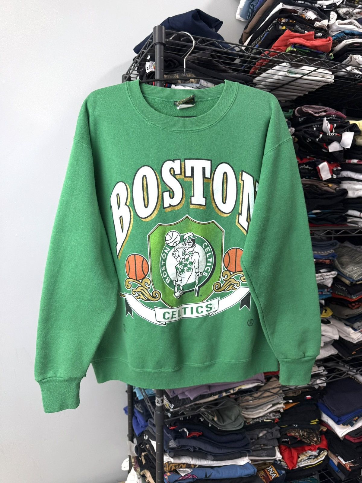 Vintage Rare! 1990s Vintage Boston Celtics NBA Sweatshirt Size US L / EU 52-54 / 3 - 1 Thumbnail
