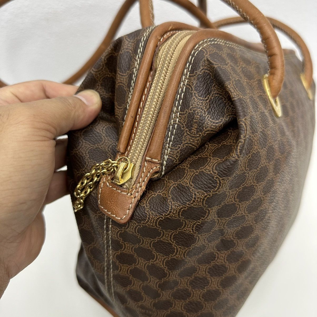 Celine ‼️YES‼️ AUTH. CELINE MACADAM SCHULTERTASCHE SHOULDER LONG BAG Size ONE SIZE - 7 Thumbnail