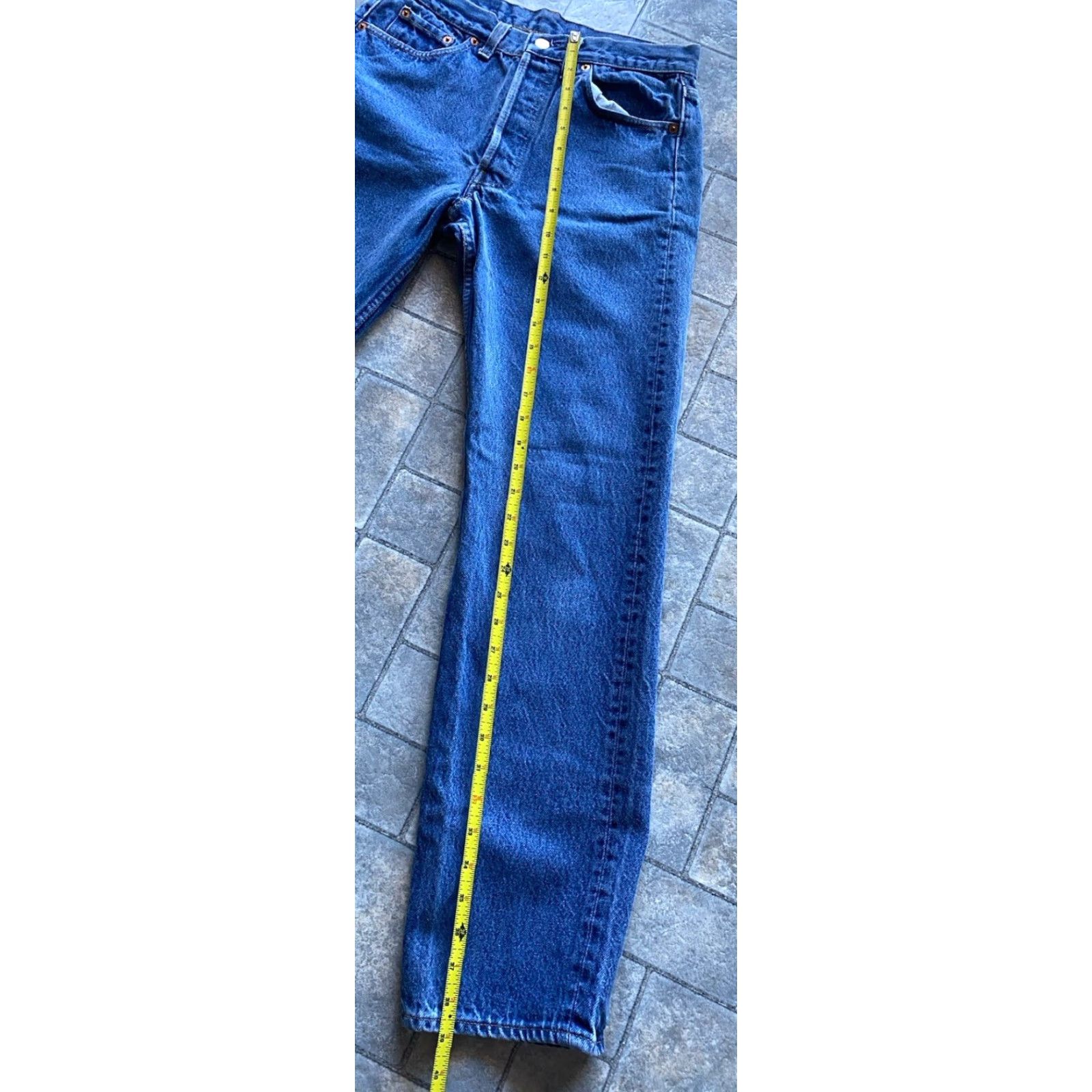 Levi's VINTAGE Levi’s 501 Jeans Blue Men’s 31x34 Flaws Wear Size US 31 - 7 Thumbnail