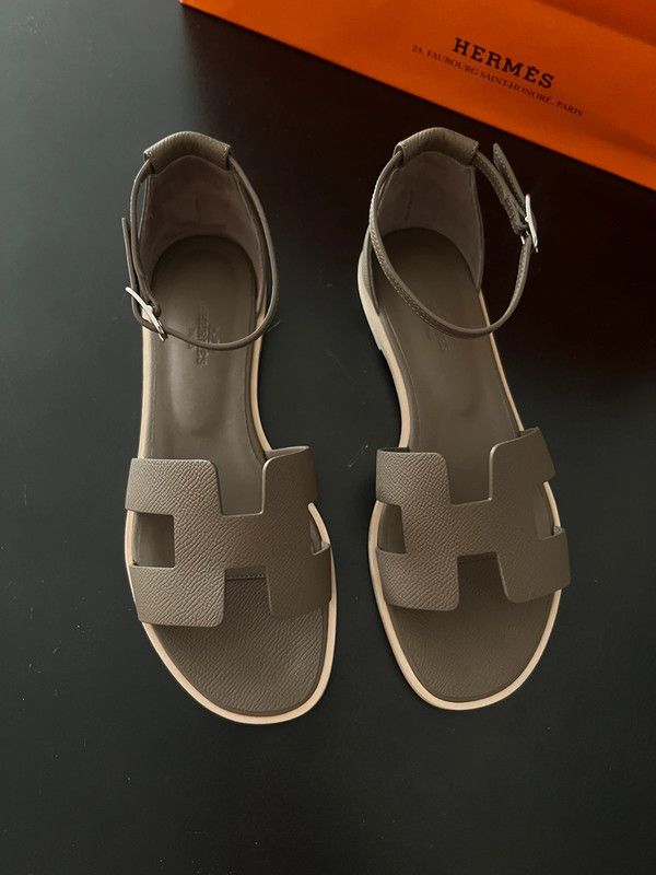 Hermes Hermes Santorini Size US 9.5 / IT 39.5 - 1 Thumbnail