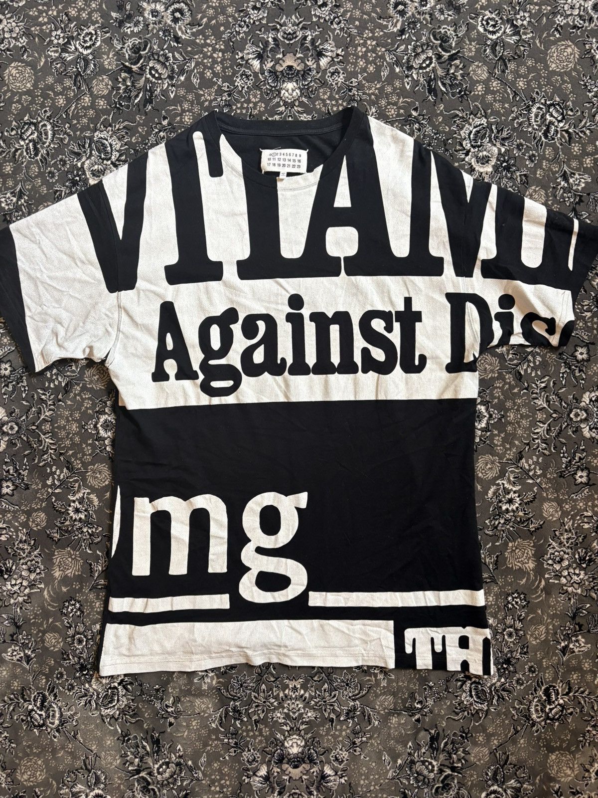 Maison Margiela Maison Margiela SS18 Vitamin Shirt Size US S / EU 44-46 / 1 - 1 Thumbnail