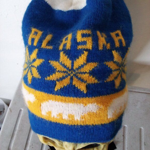 Vintage Vintage Alaska Polar Bears Winter Beanie Pom Hat Size ONE SIZE - 2 Thumbnail