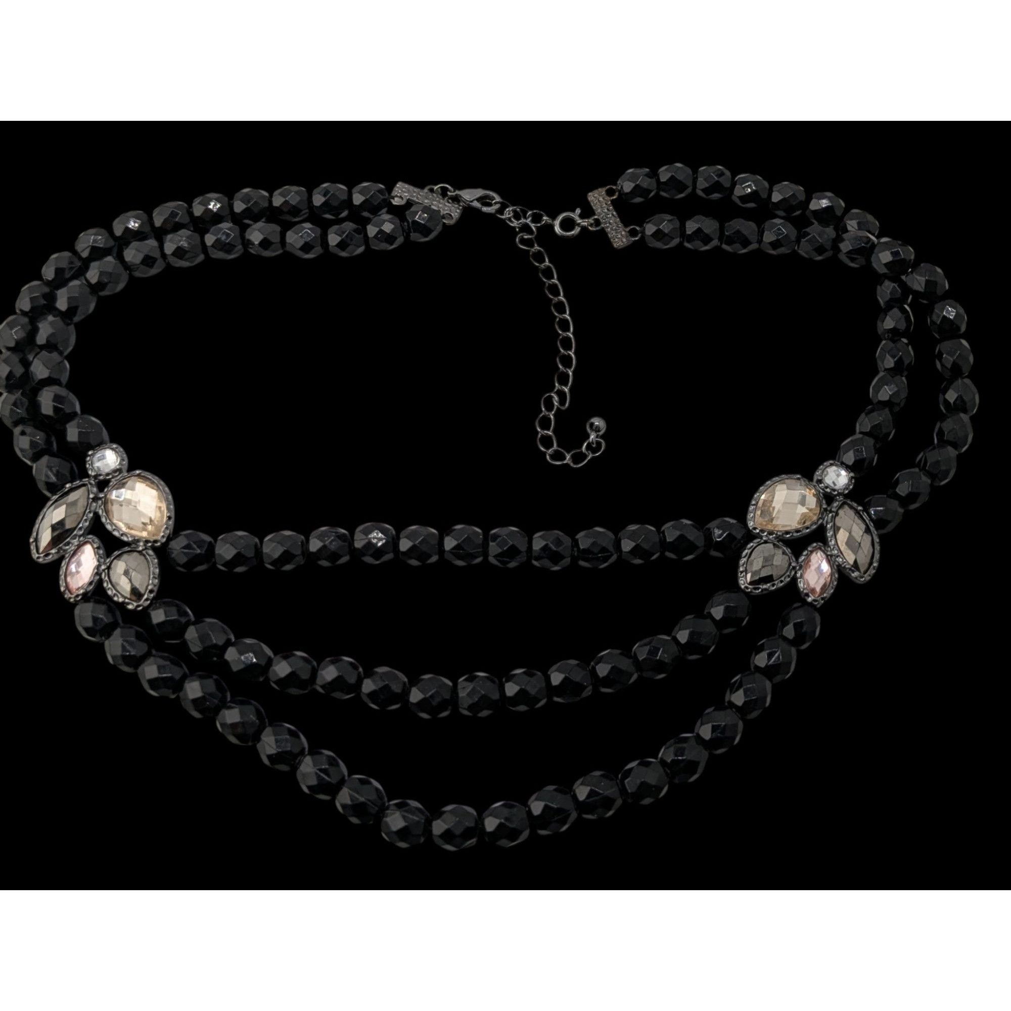 Other Glam Goth Black Triple-Strand Beaded Necklace With Crystal A Size ONE SIZE - 7 Thumbnail