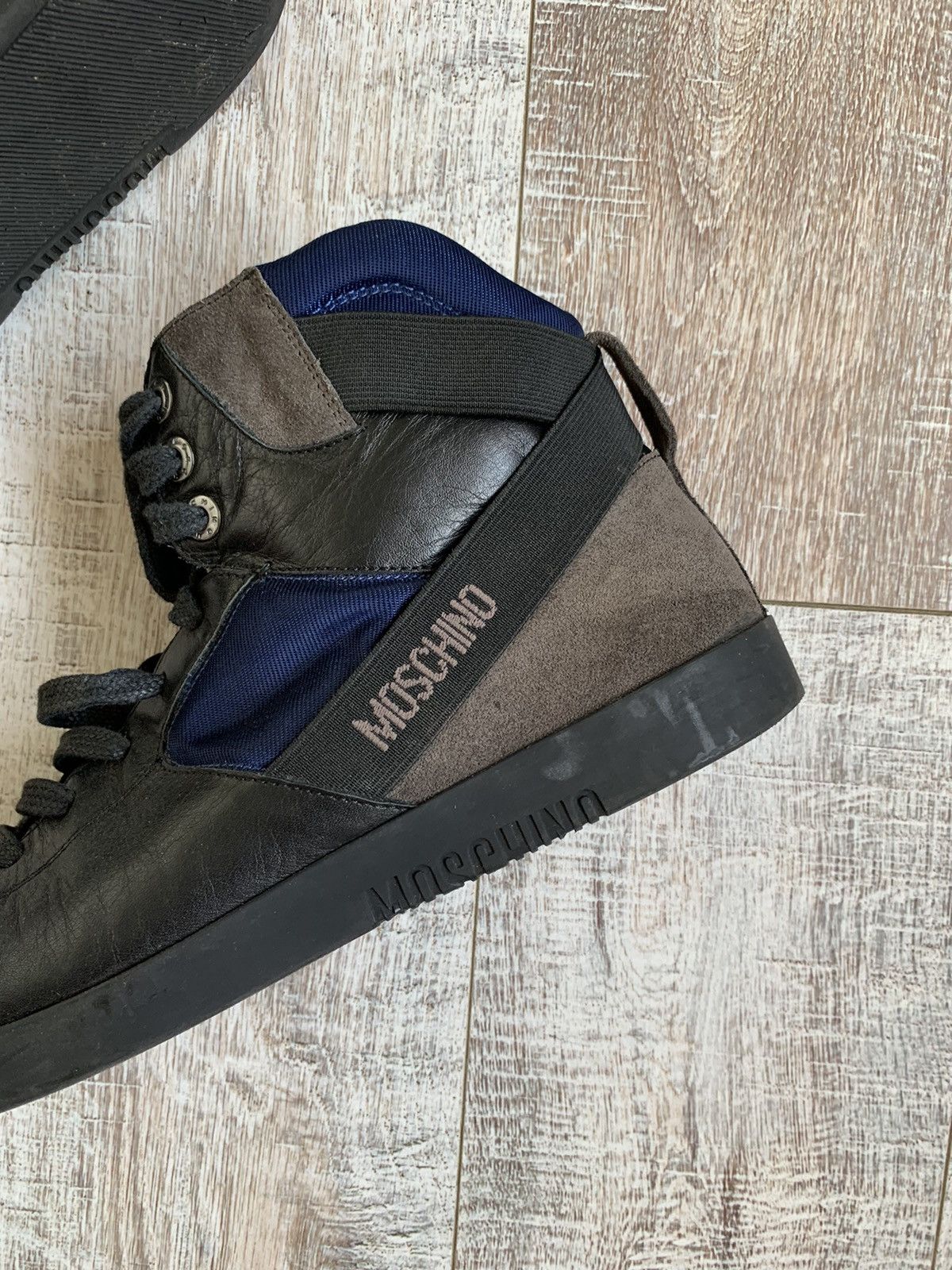 Moschino × Vintage Moschino High sneakers Size US 11 / EU 44 - 2 Thumbnail