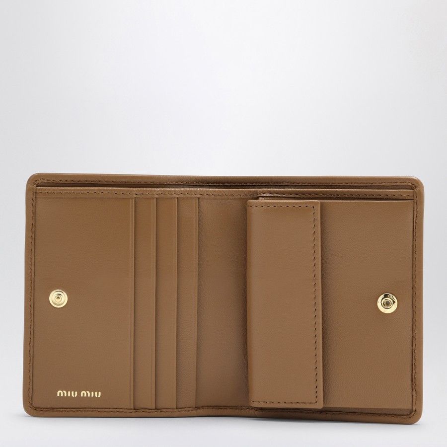 Miu Miu o1d2blof0924 Size: OS / Wallets in Beige Size ONE SIZE - 2 Thumbnail