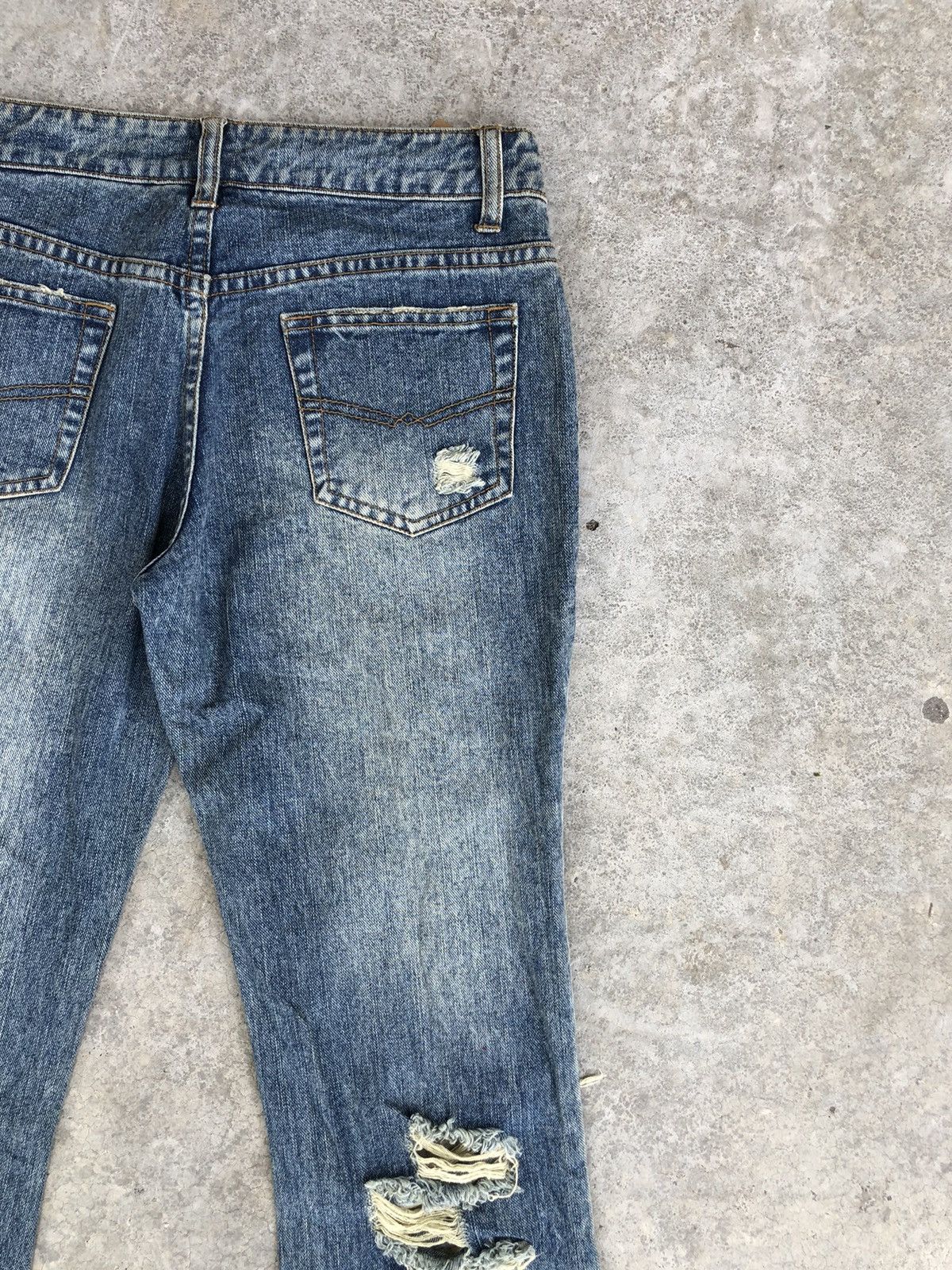 If Six Was Nine Japanese Dear Heart Flared Jeans Distressed Jeans Size US 29 - 10 Thumbnail